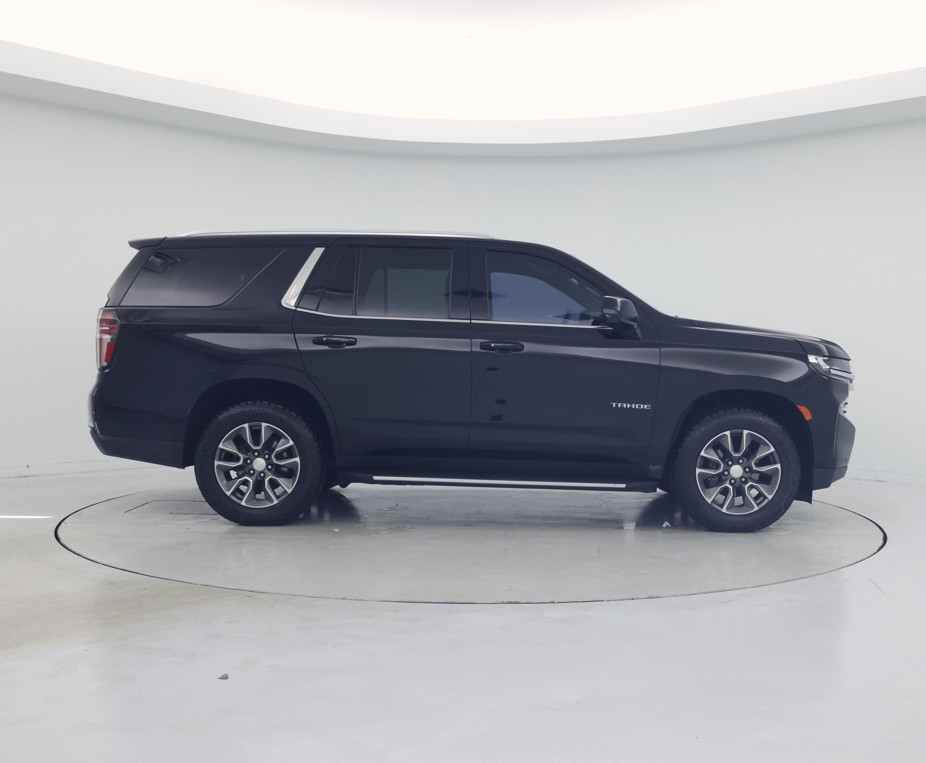Thumbnail: 2022 Chevrolet Tahoe - 7