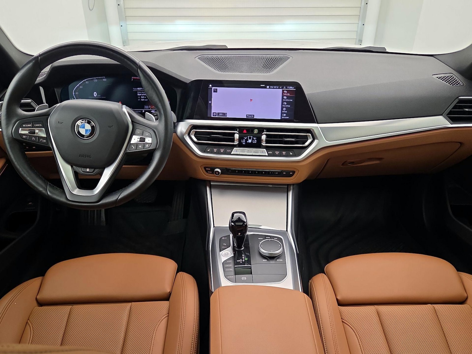2022 BMW 3 Series 330i - Photo 10