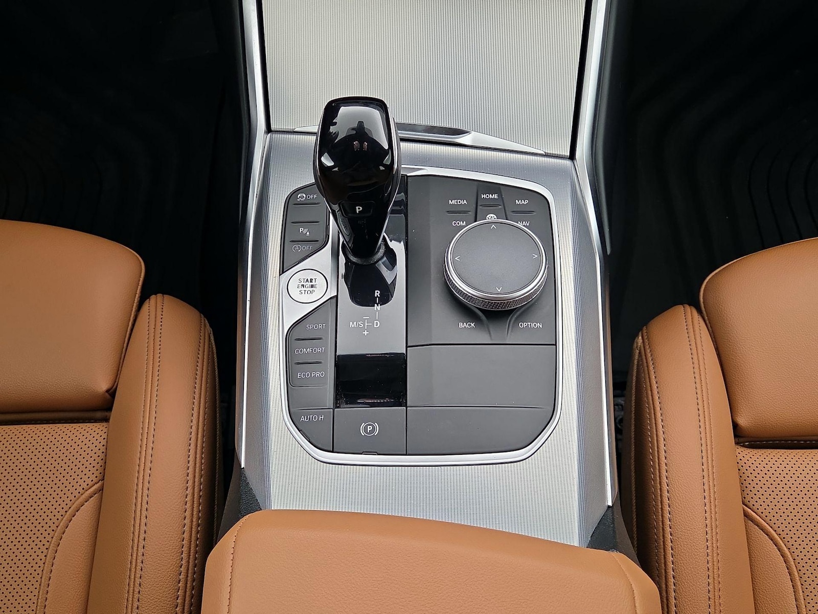 2022 BMW 3 Series 330i - Photo 19