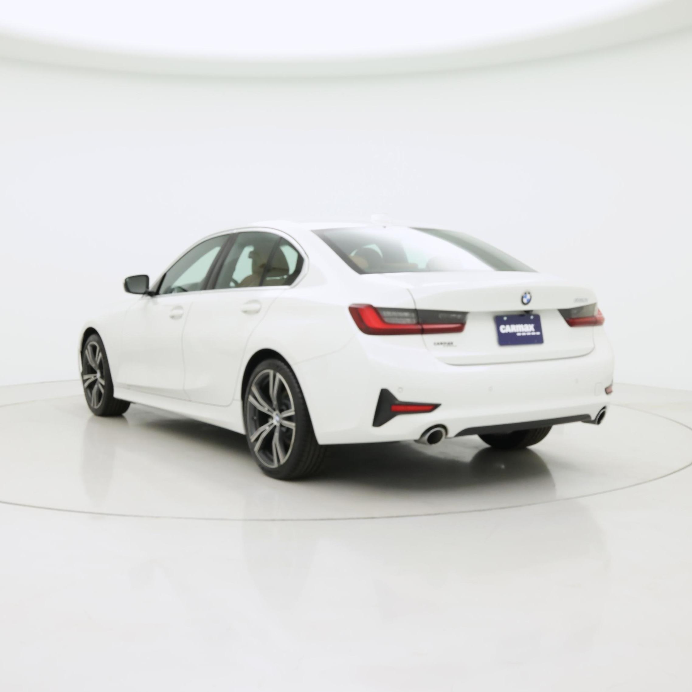 Thumbnail: 2022 BMW 3 Series - 2