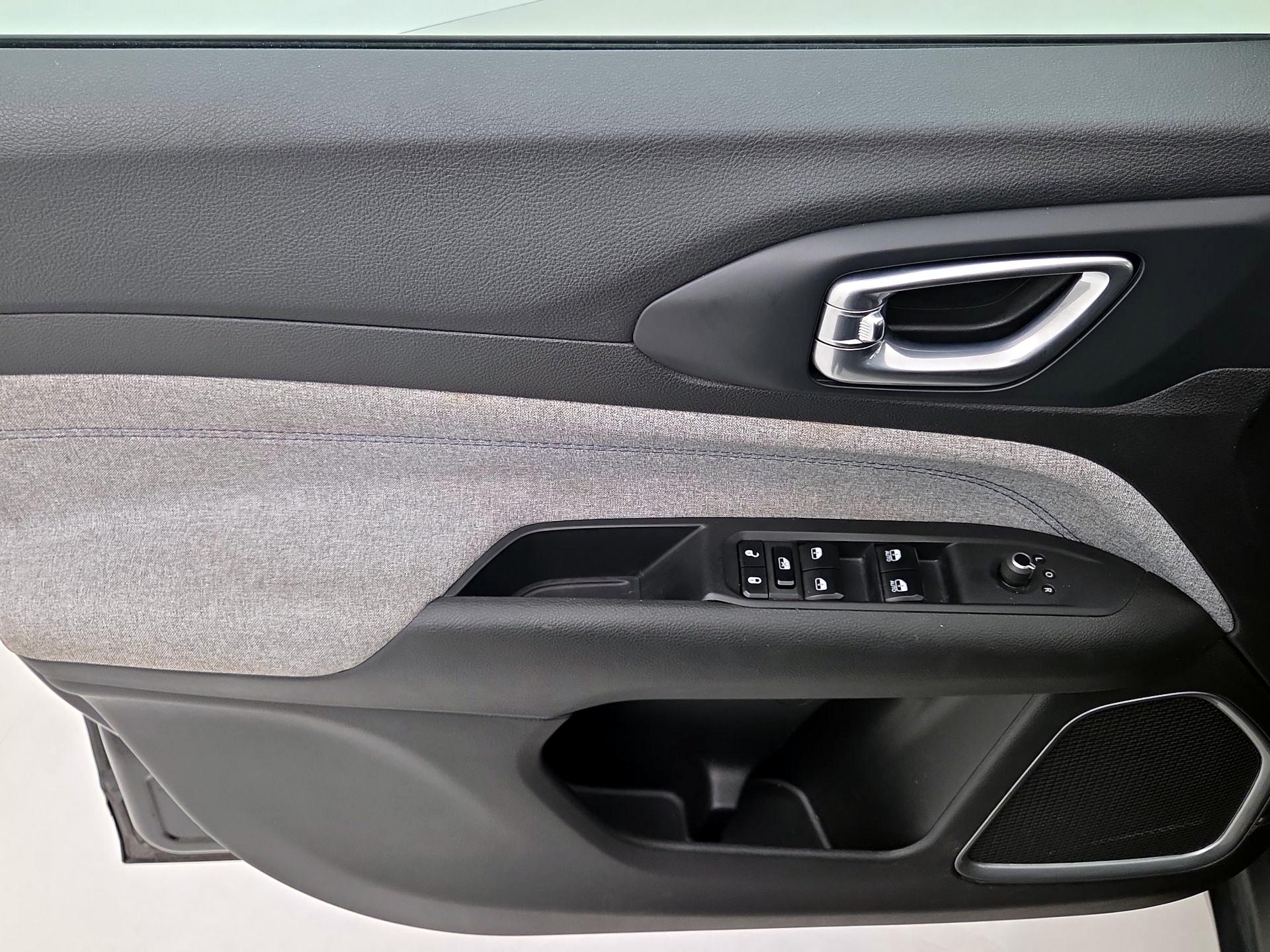 Thumbnail: 2024 Jeep Compass - 12
