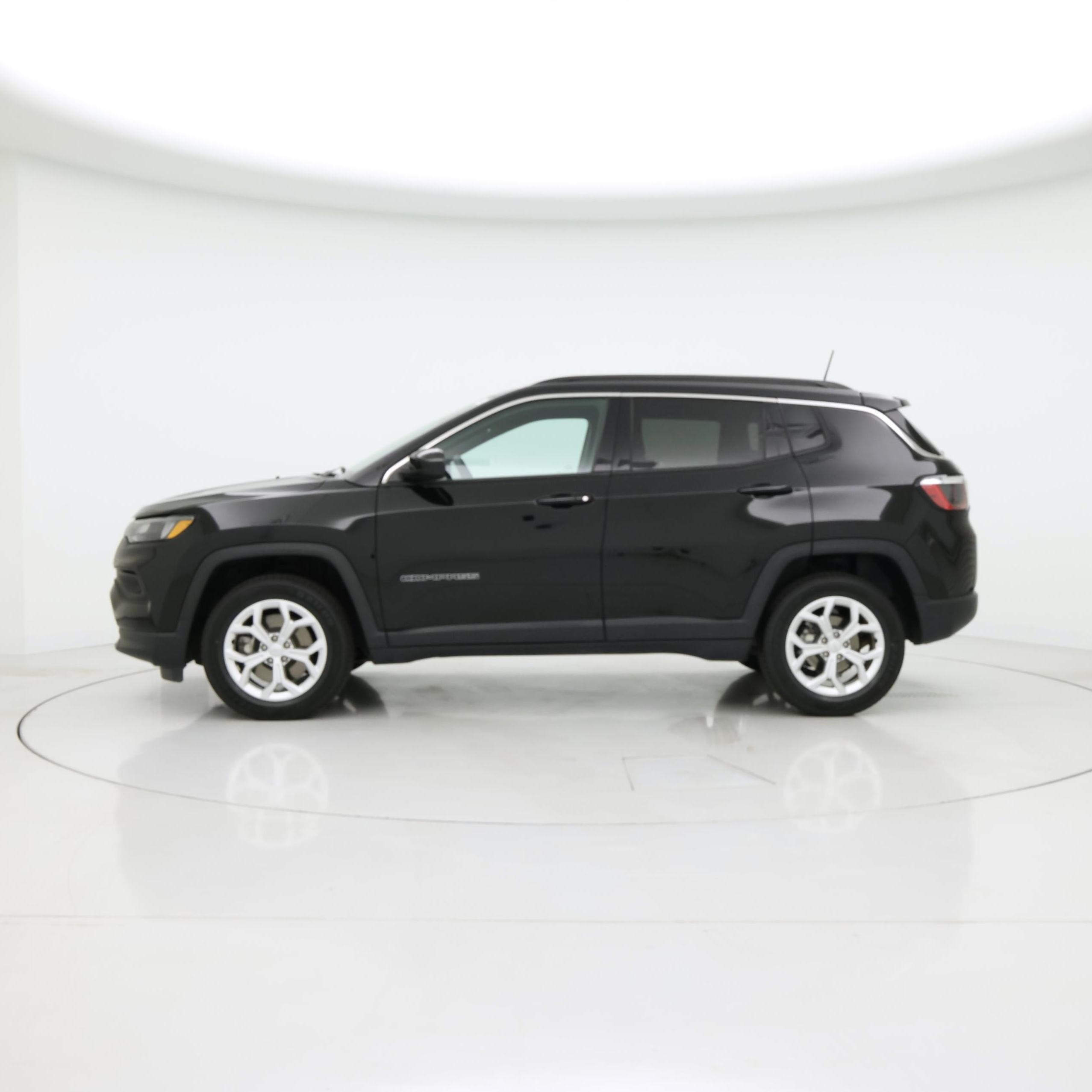 Thumbnail: 2024 Jeep Compass - 3