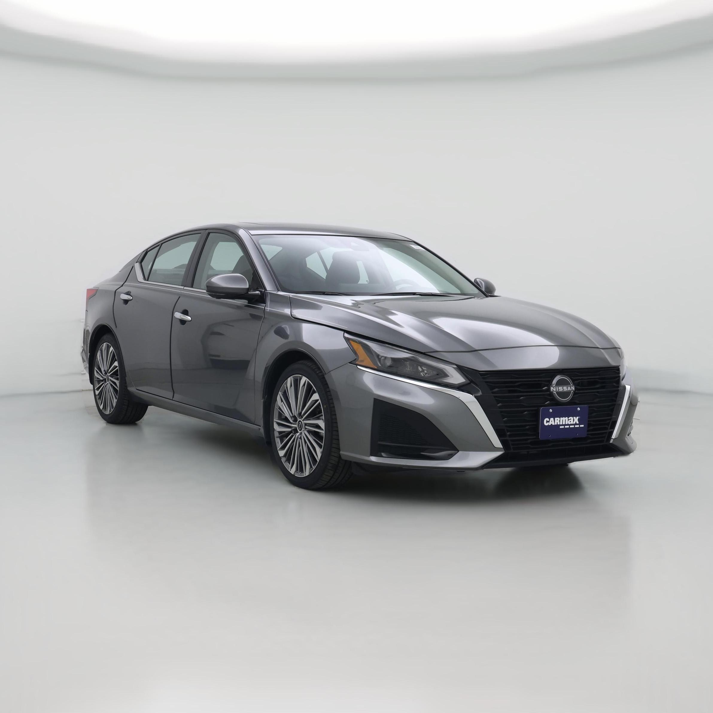 Thumbnail: 2023 Nissan Altima - 1