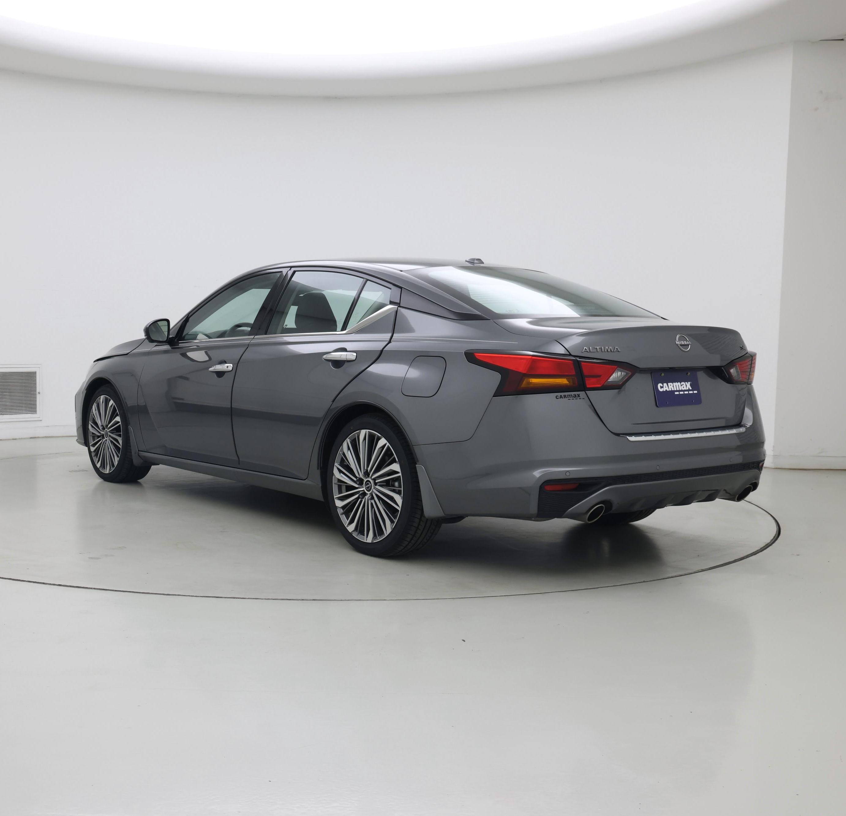 Thumbnail: 2023 Nissan Altima - 2