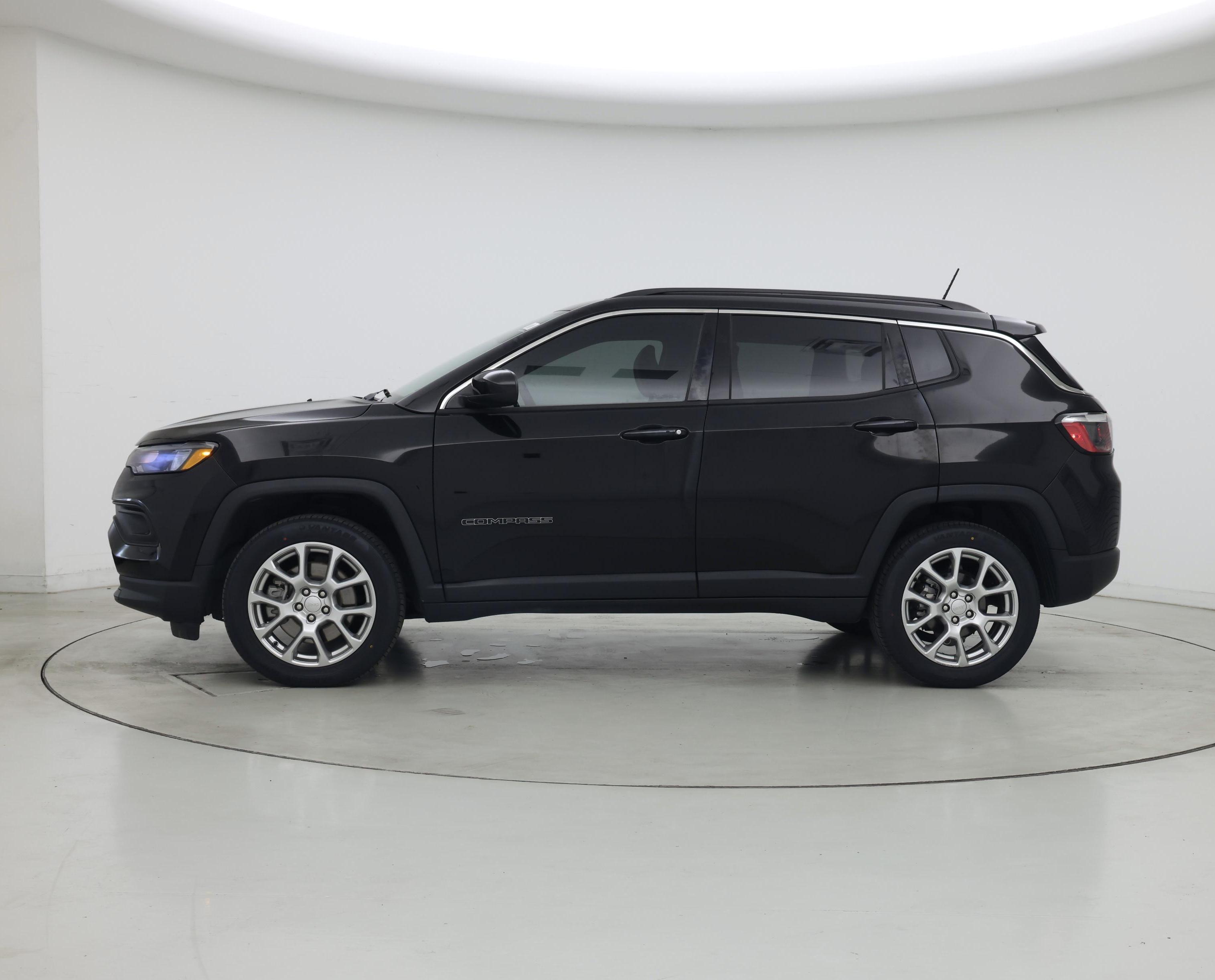 Thumbnail: 2023 Jeep Compass - 3