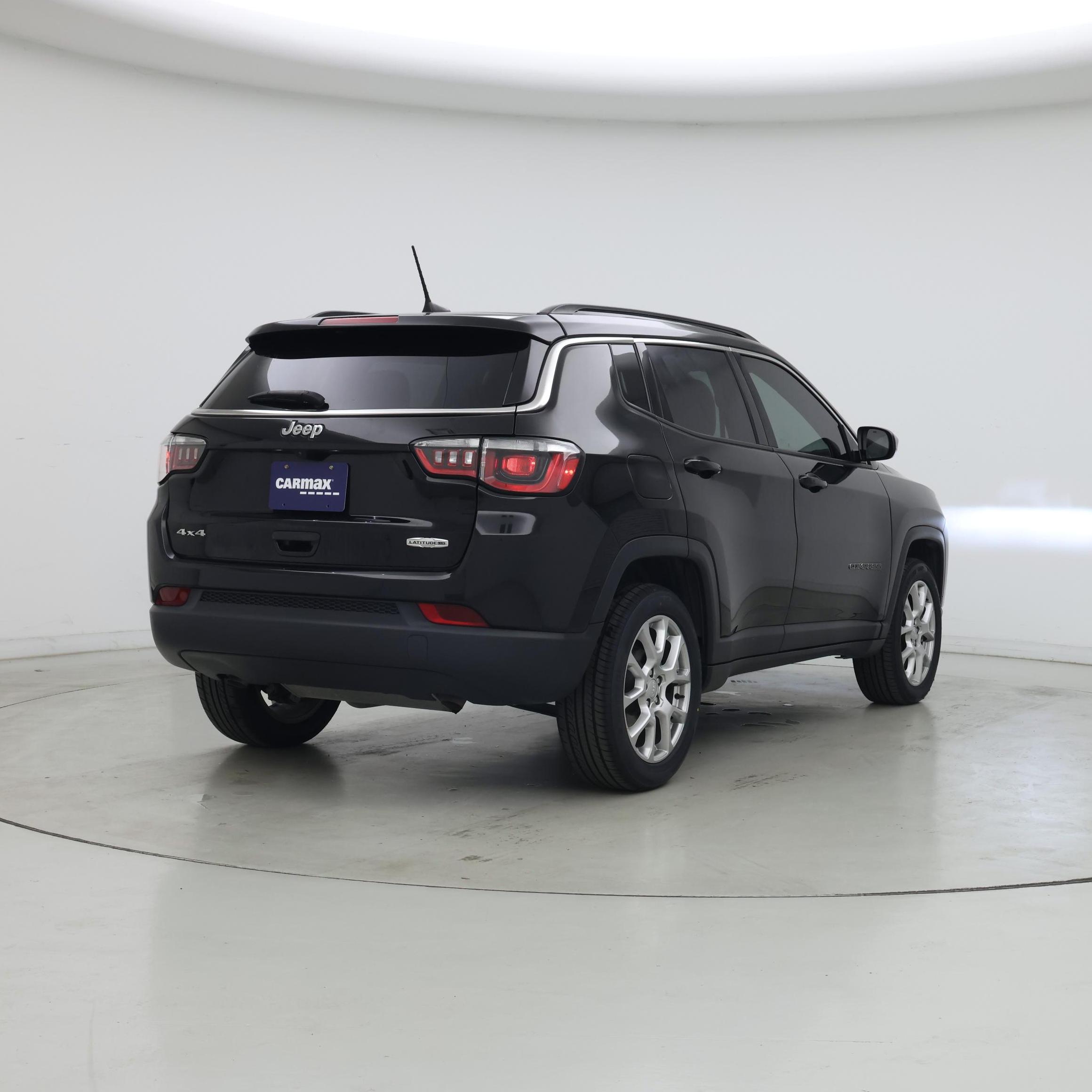 Thumbnail: 2023 Jeep Compass - 8