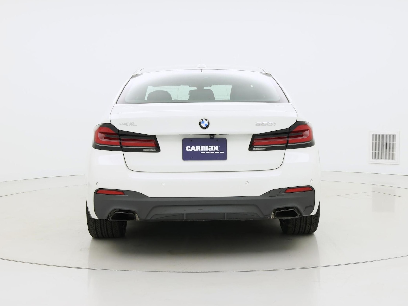 2022 BMW 5 Series 530i - Photo 7