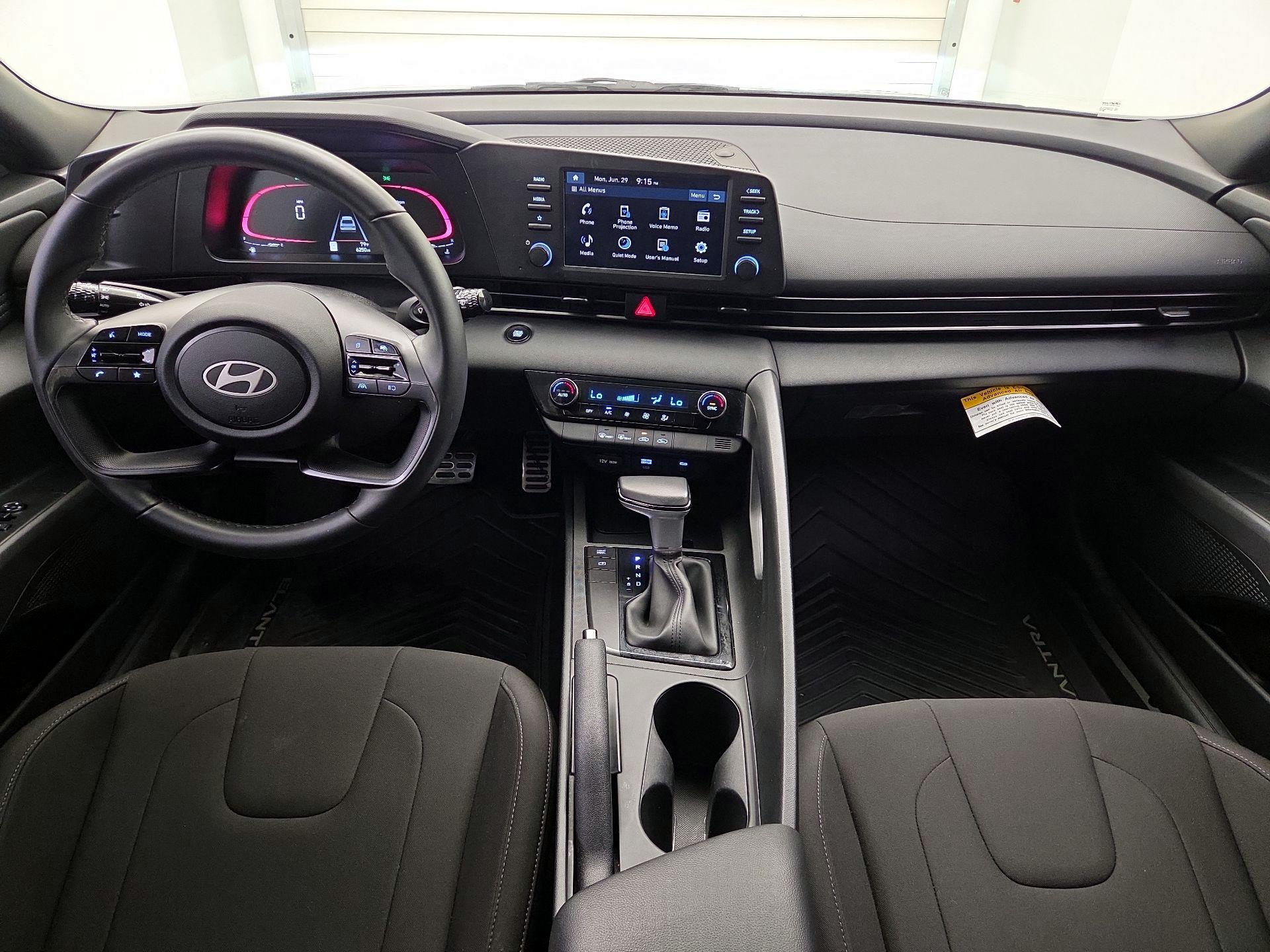 Thumbnail: 2025 Hyundai Elantra - 9