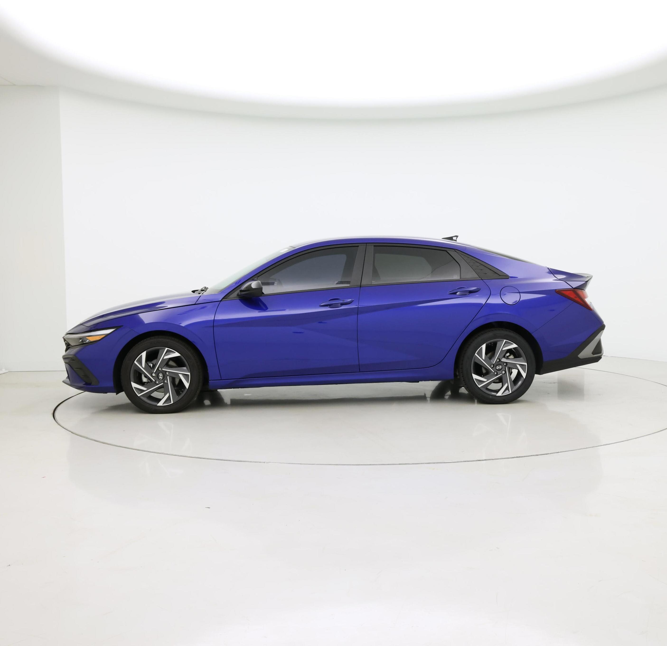 Thumbnail: 2025 Hyundai Elantra - 3