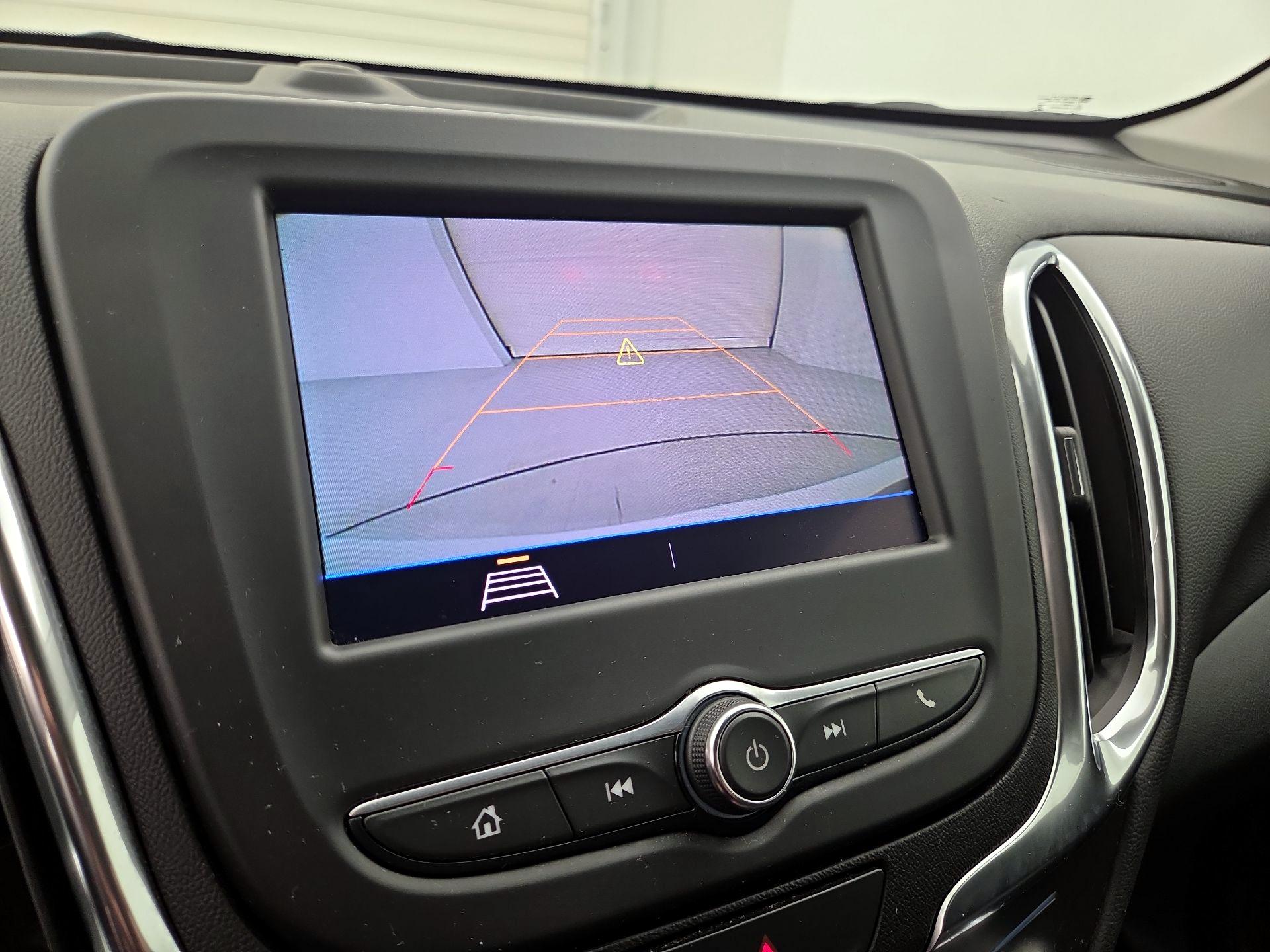 Thumbnail: 2021 Chevrolet Equinox - 14