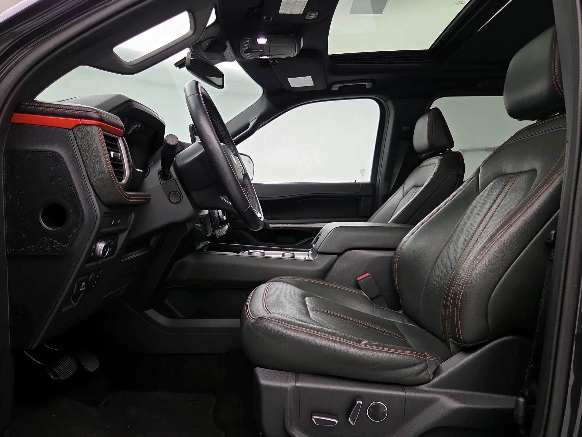 Thumbnail: 2022 Ford Expedition - 11