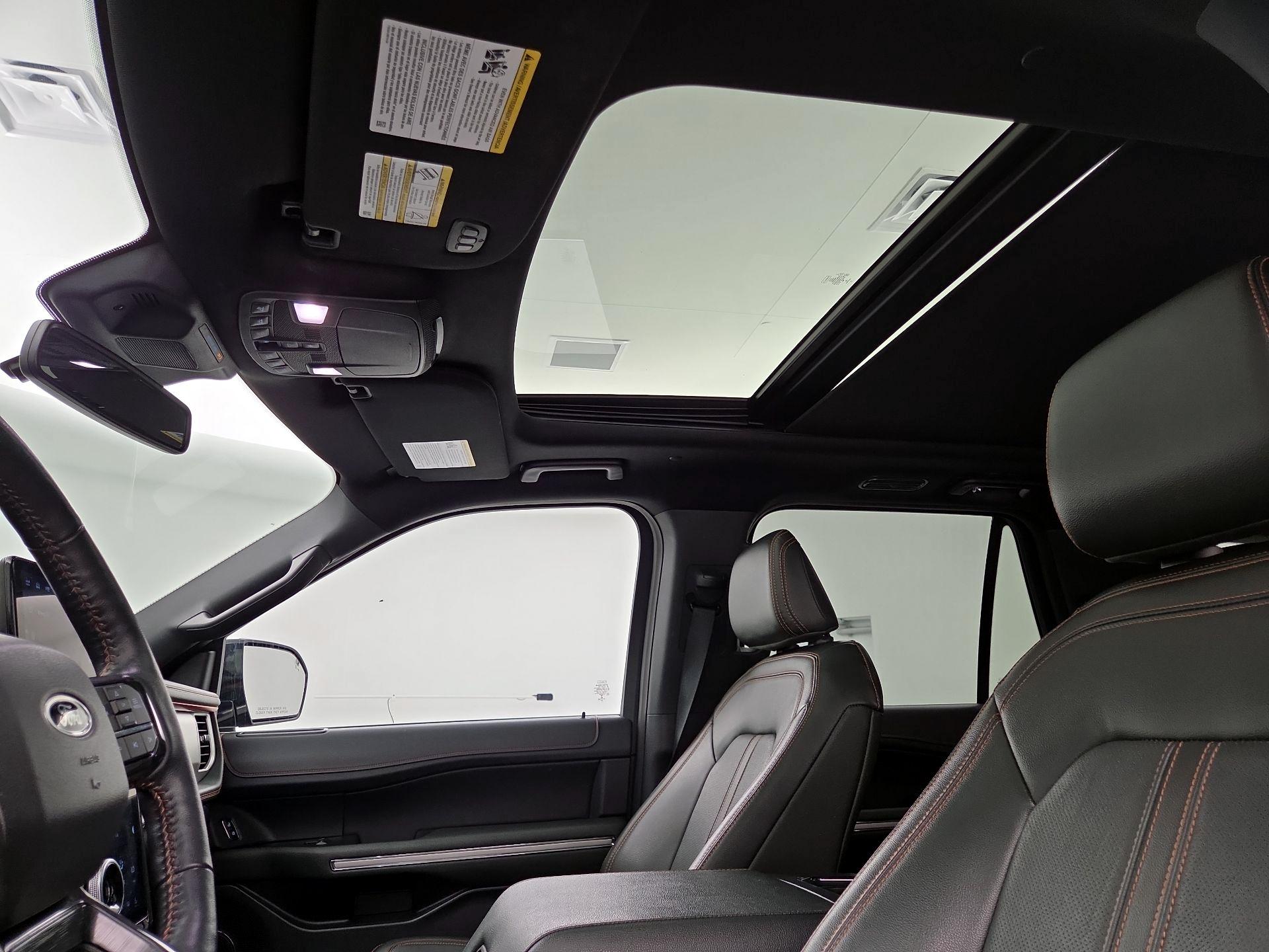 Thumbnail: 2022 Ford Expedition - 20