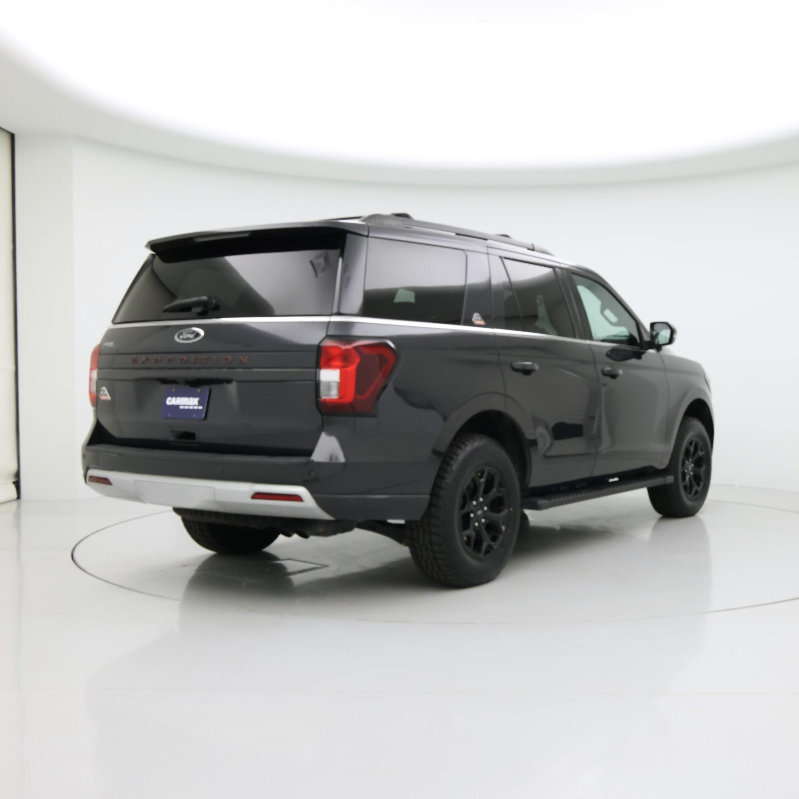 Thumbnail: 2022 Ford Expedition - 8