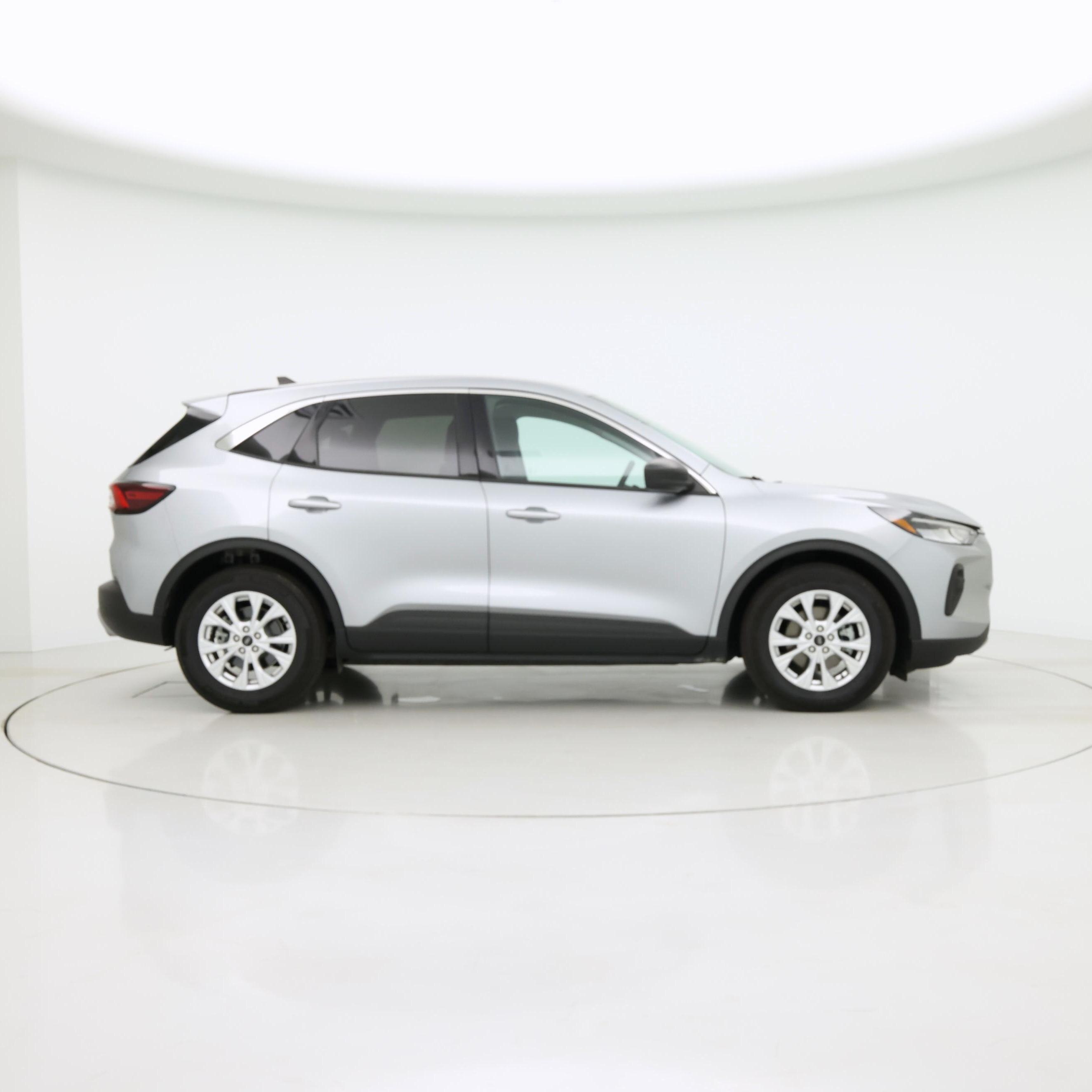 Thumbnail: 2023 Ford Escape - 7