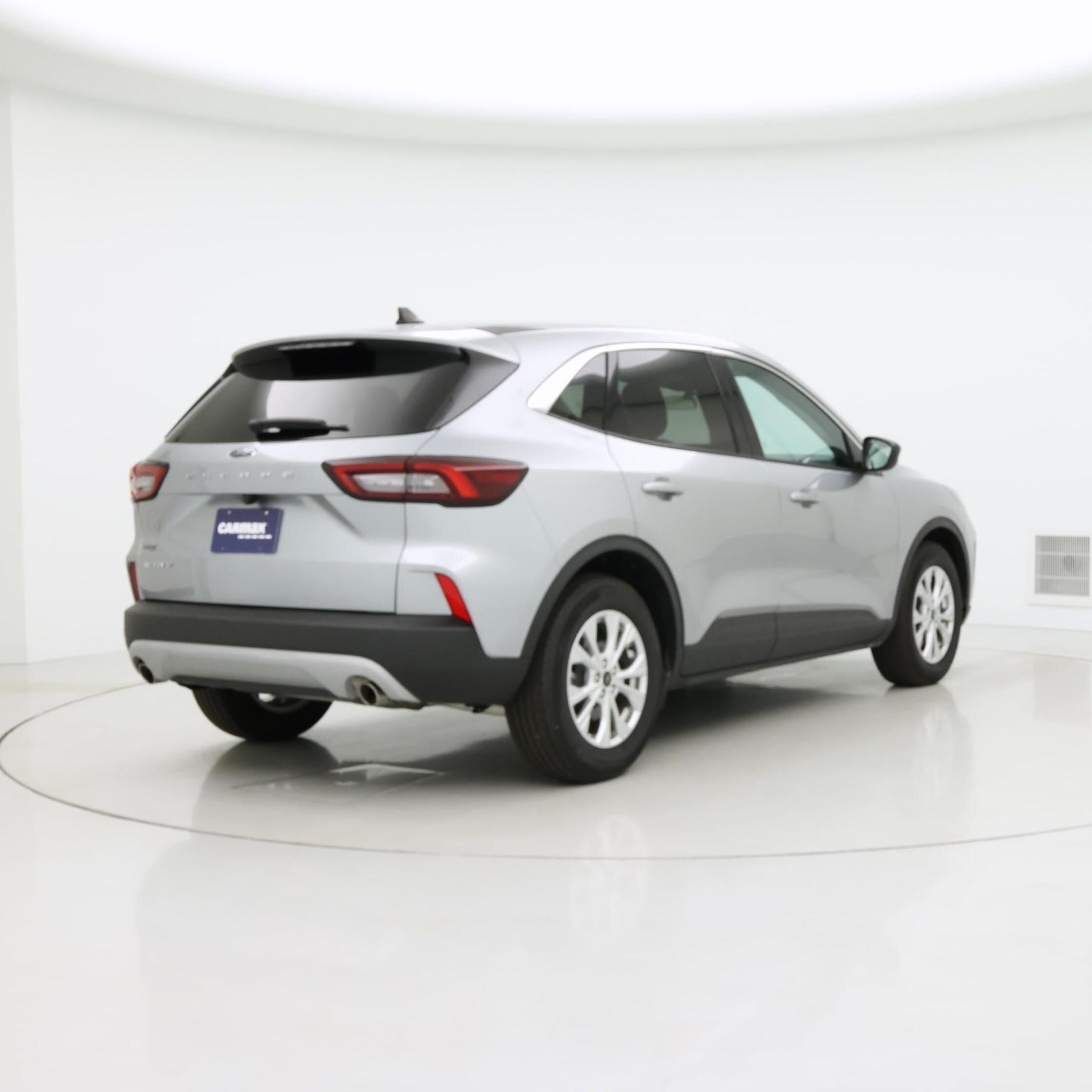 Thumbnail: 2023 Ford Escape - 8