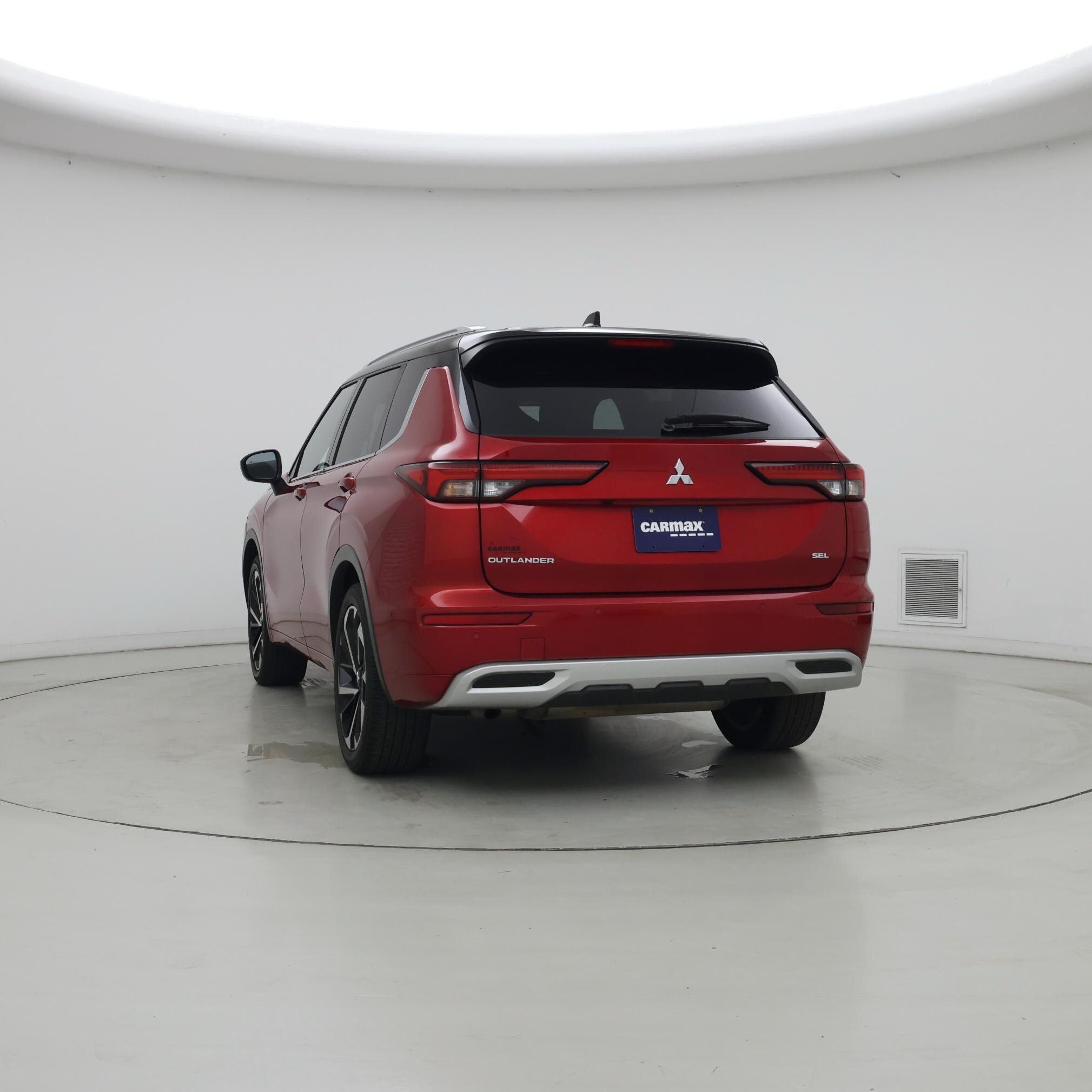 Thumbnail: 2024 Mitsubishi Outlander - 2