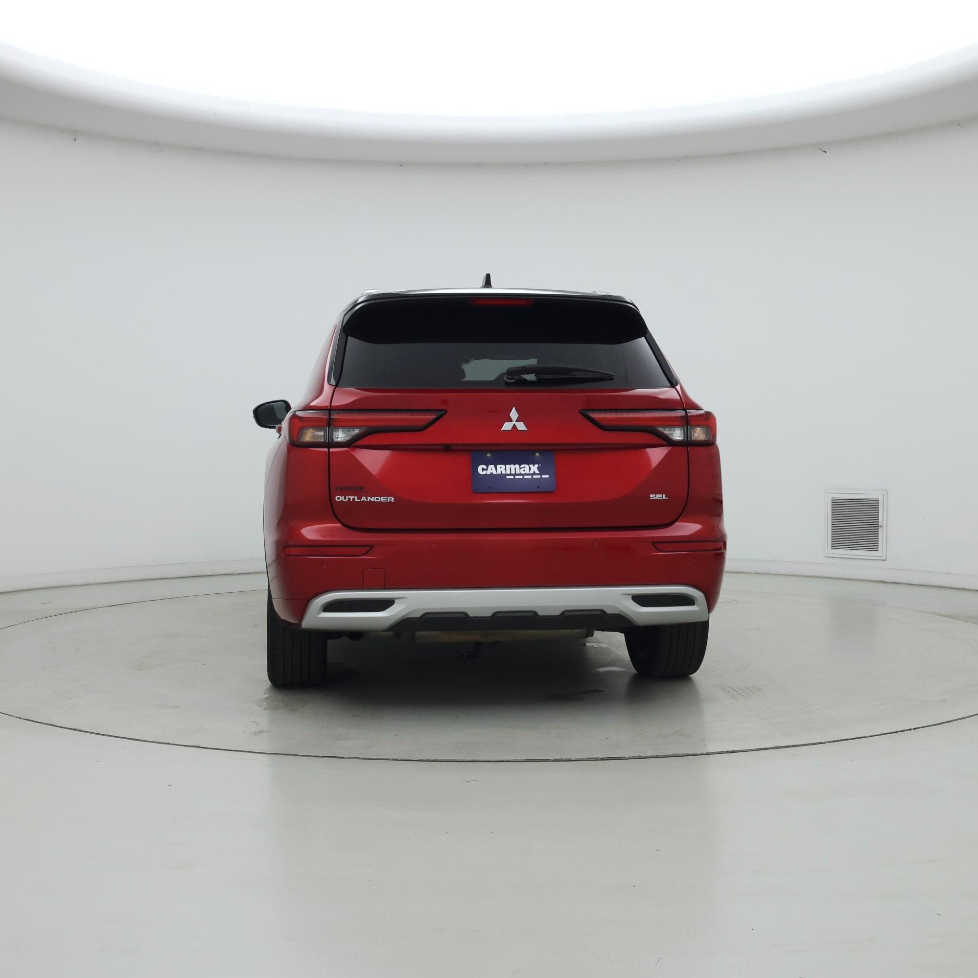 Thumbnail: 2024 Mitsubishi Outlander - 6