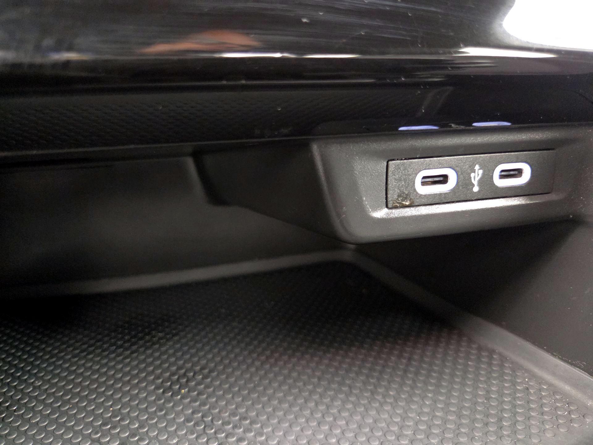 Thumbnail: 2025 Volkswagen Jetta - 18