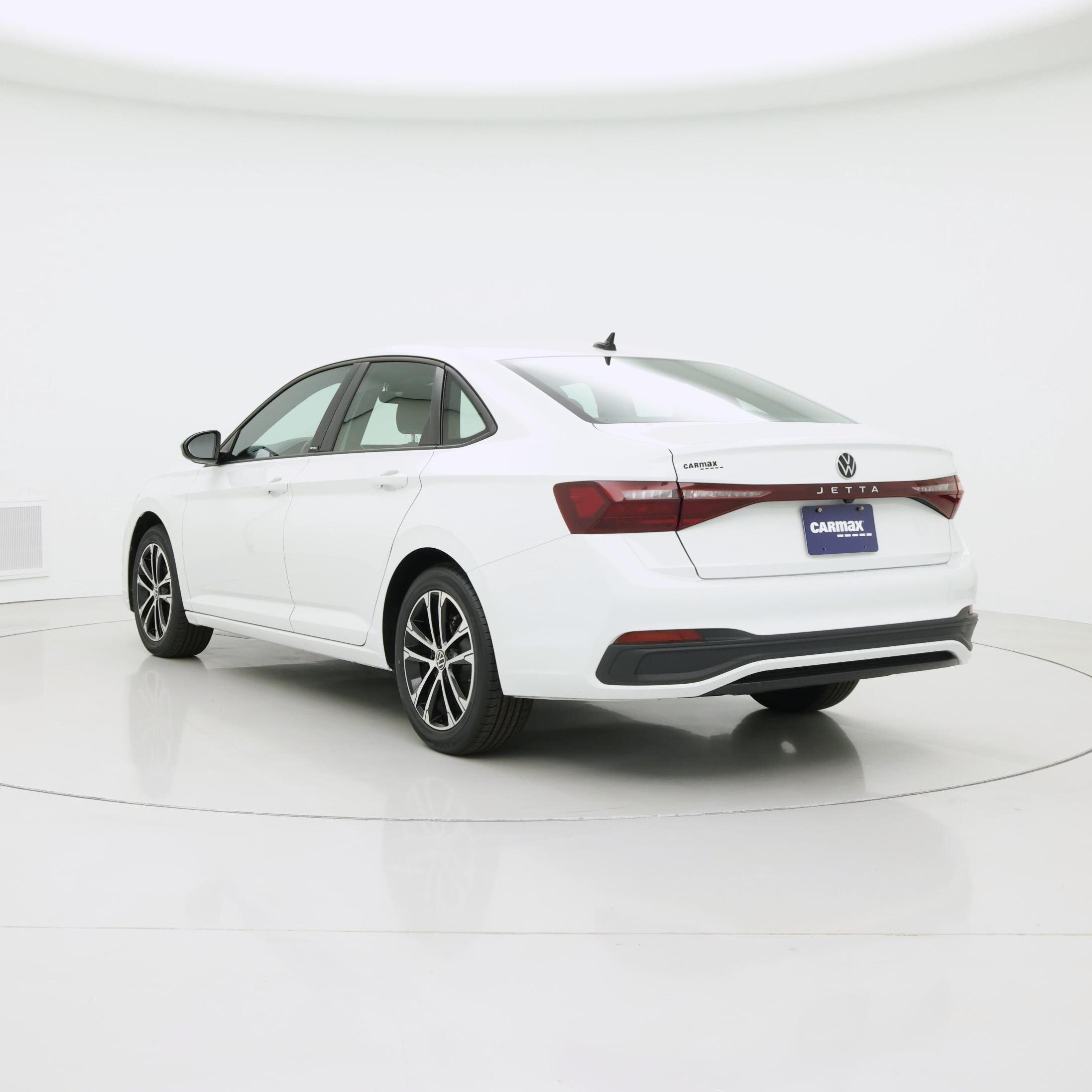 Thumbnail: 2025 Volkswagen Jetta - 2