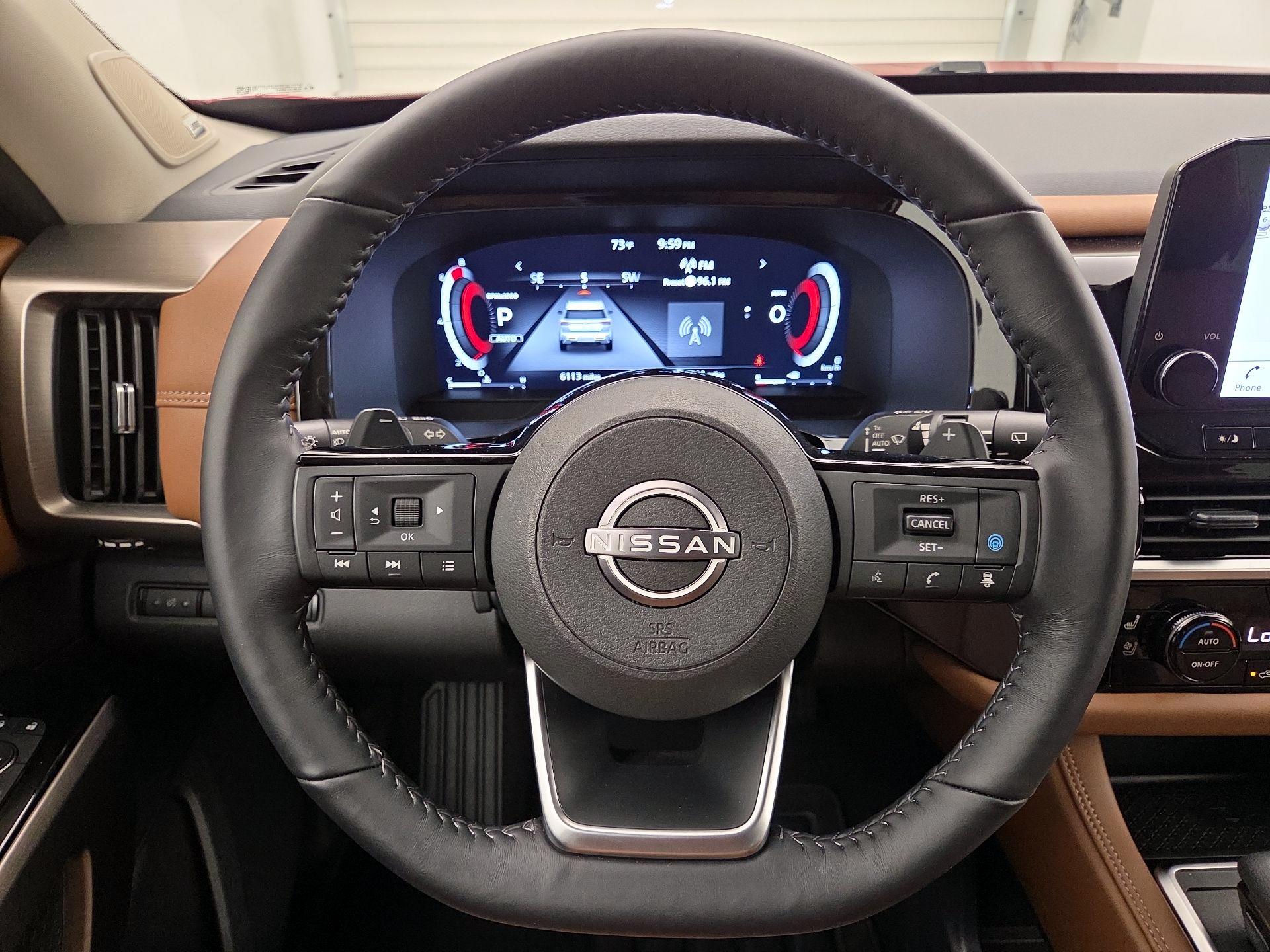 Thumbnail: 2024 Nissan Pathfinder - 10