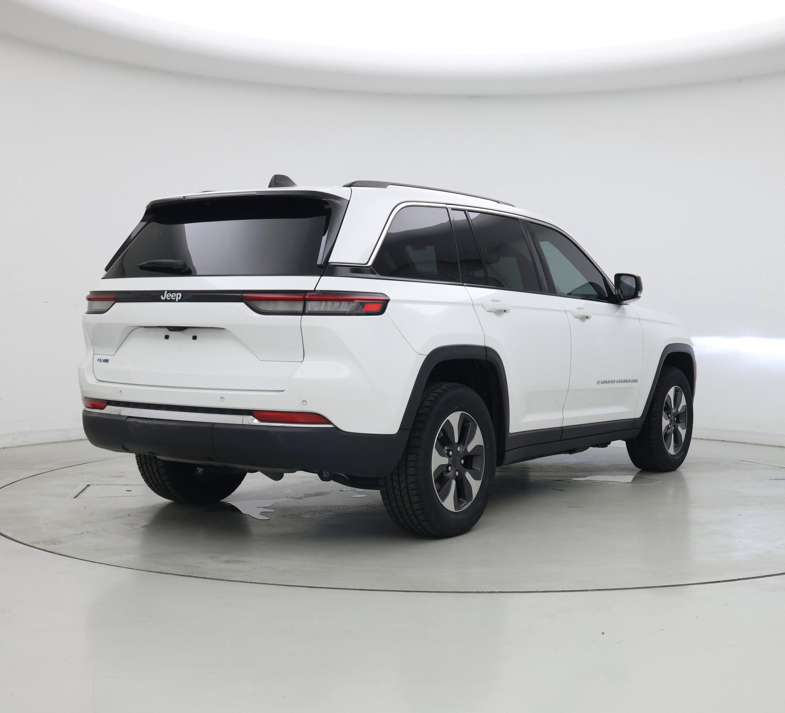Thumbnail: 2022 Jeep Grand Cherokee - 8