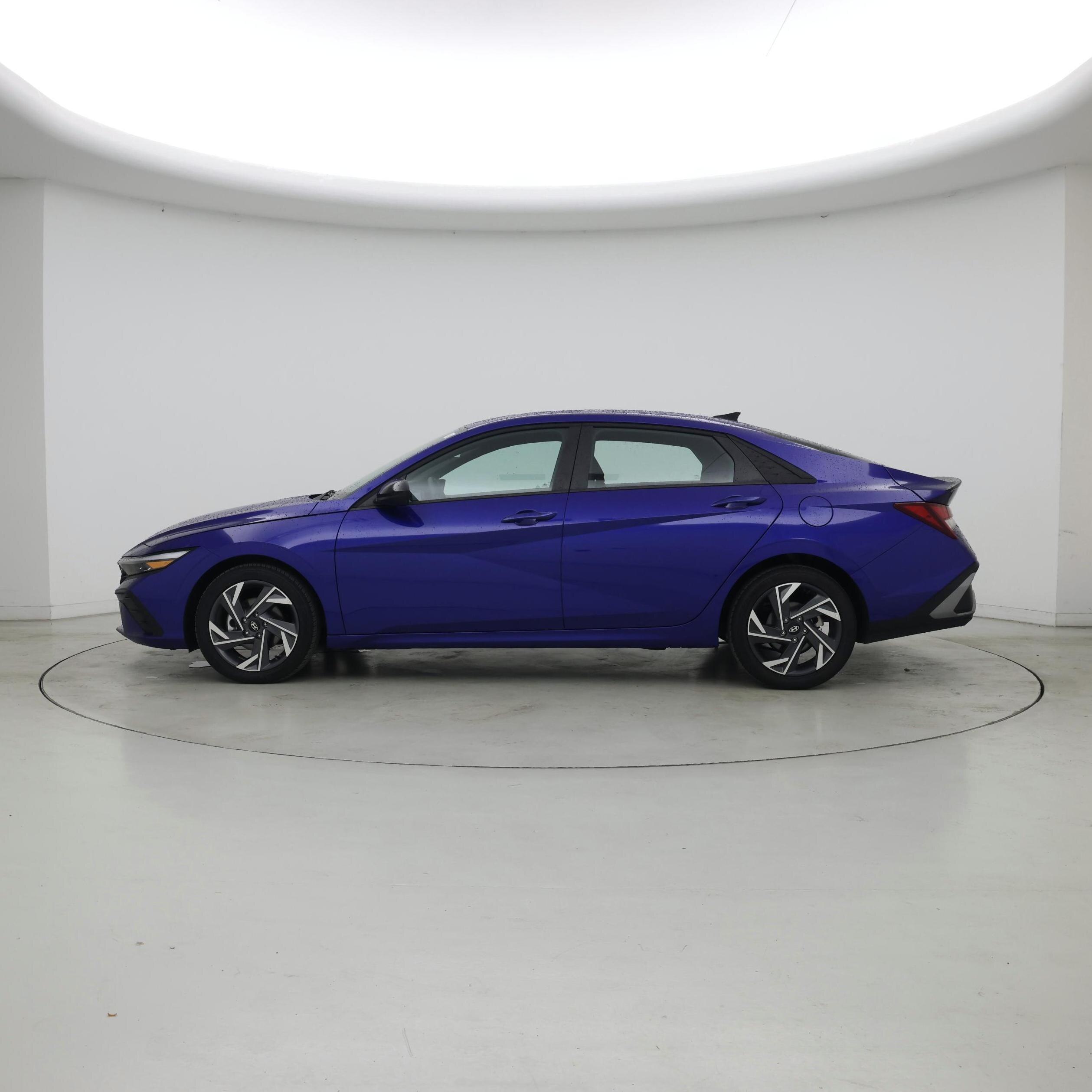 Thumbnail: 2025 Hyundai Elantra - 3