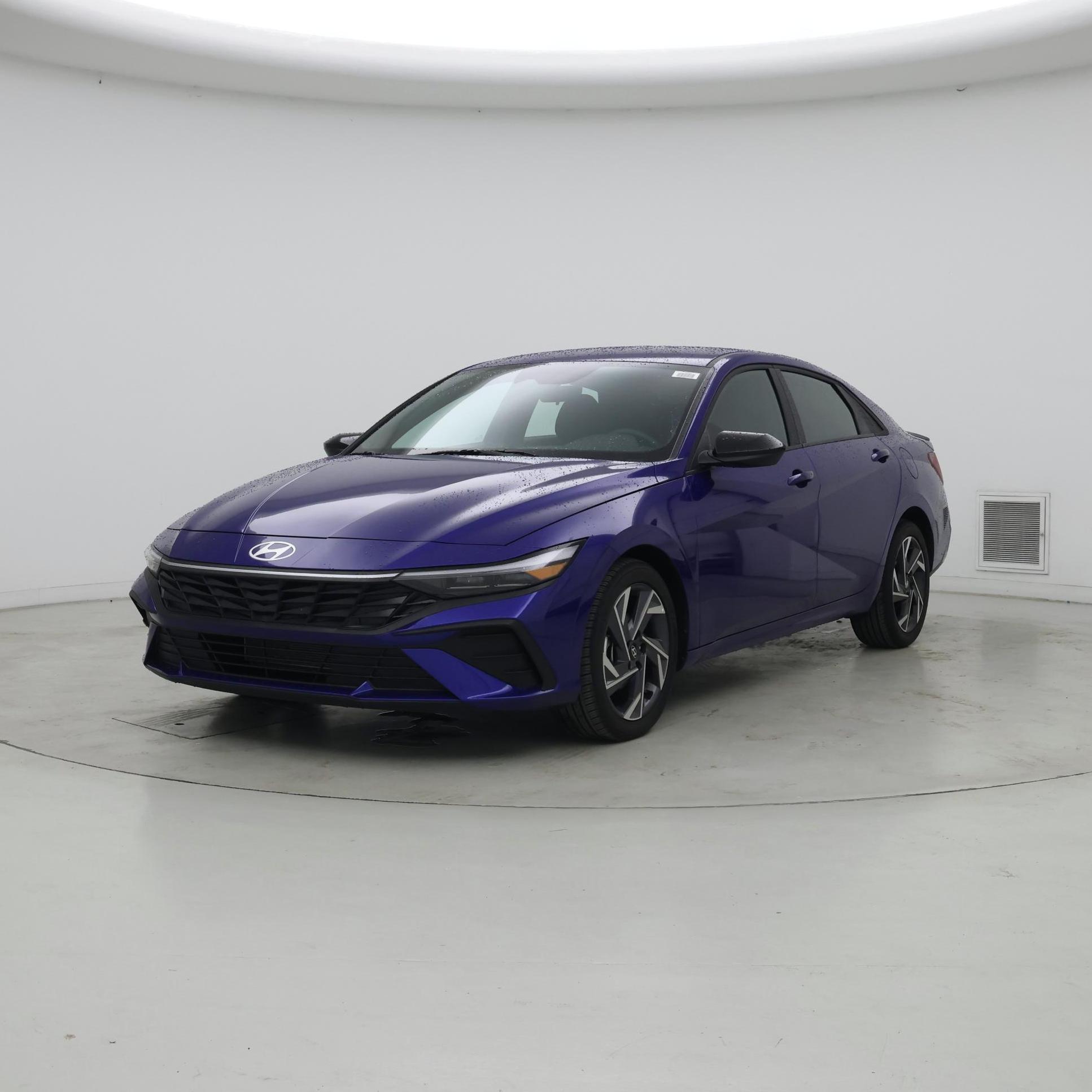 Thumbnail: 2025 Hyundai Elantra - 4