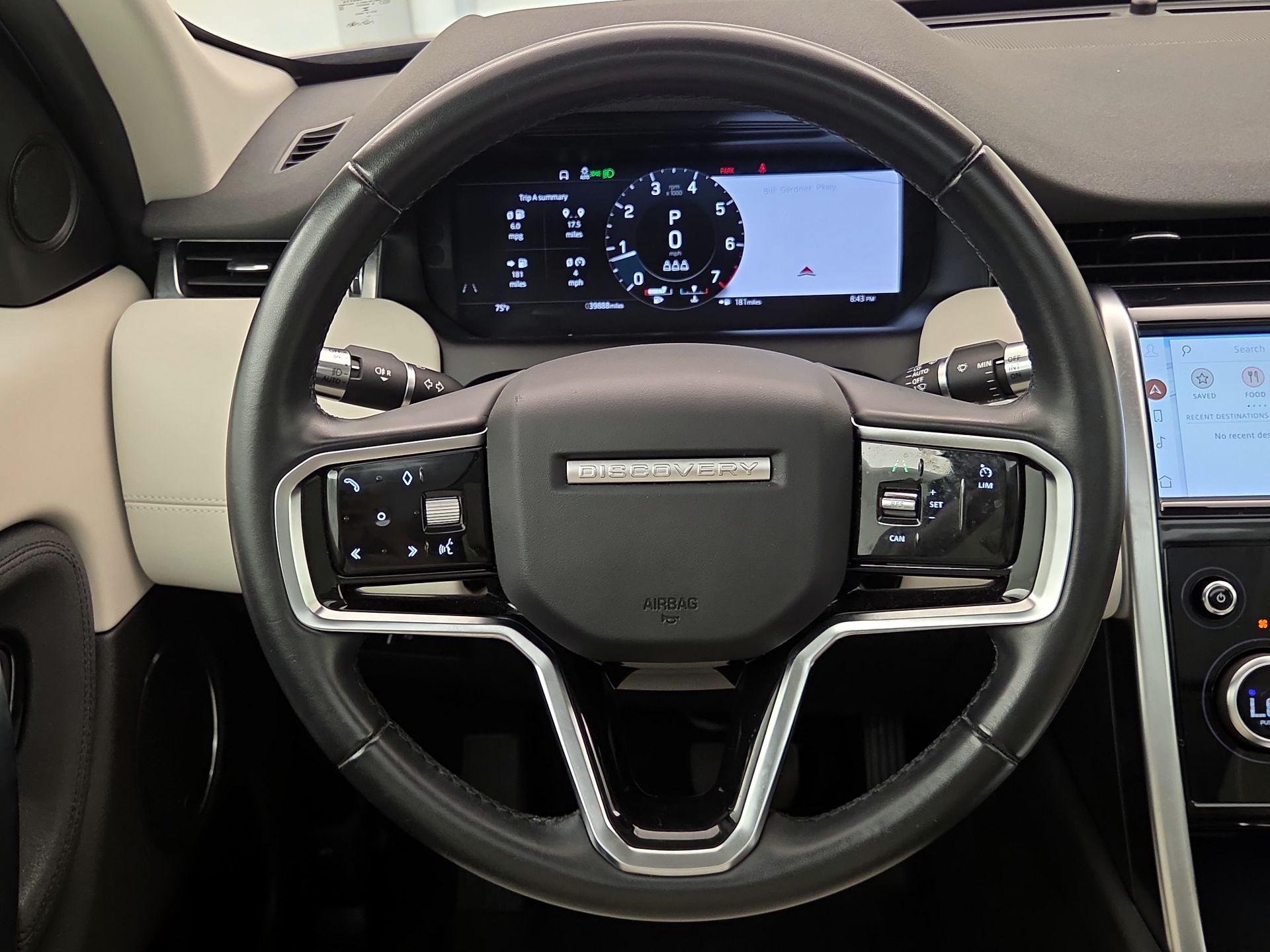 Thumbnail: 2021 Land Rover Discovery Sport - 10