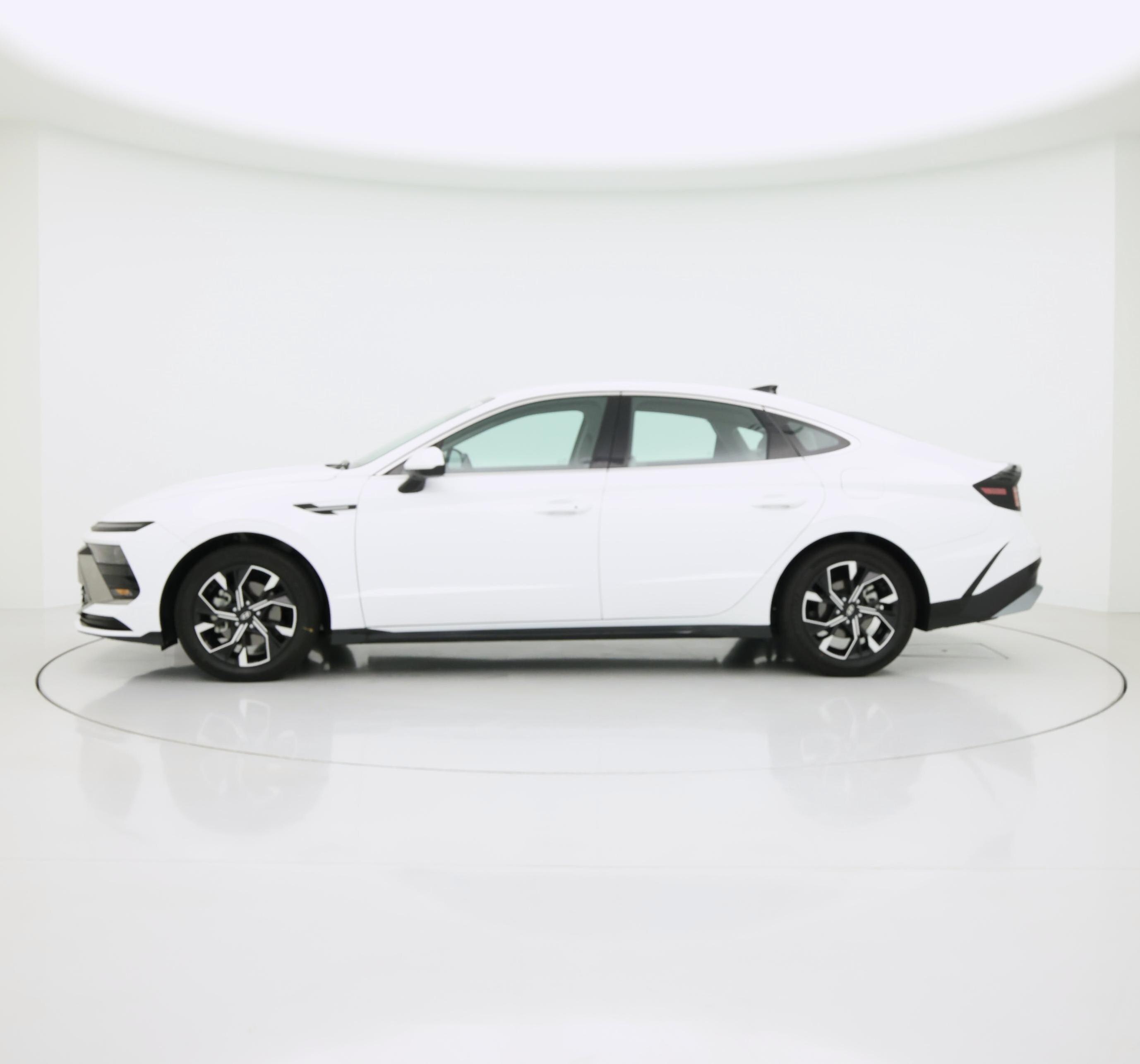Thumbnail: 2025 Hyundai Sonata - 3