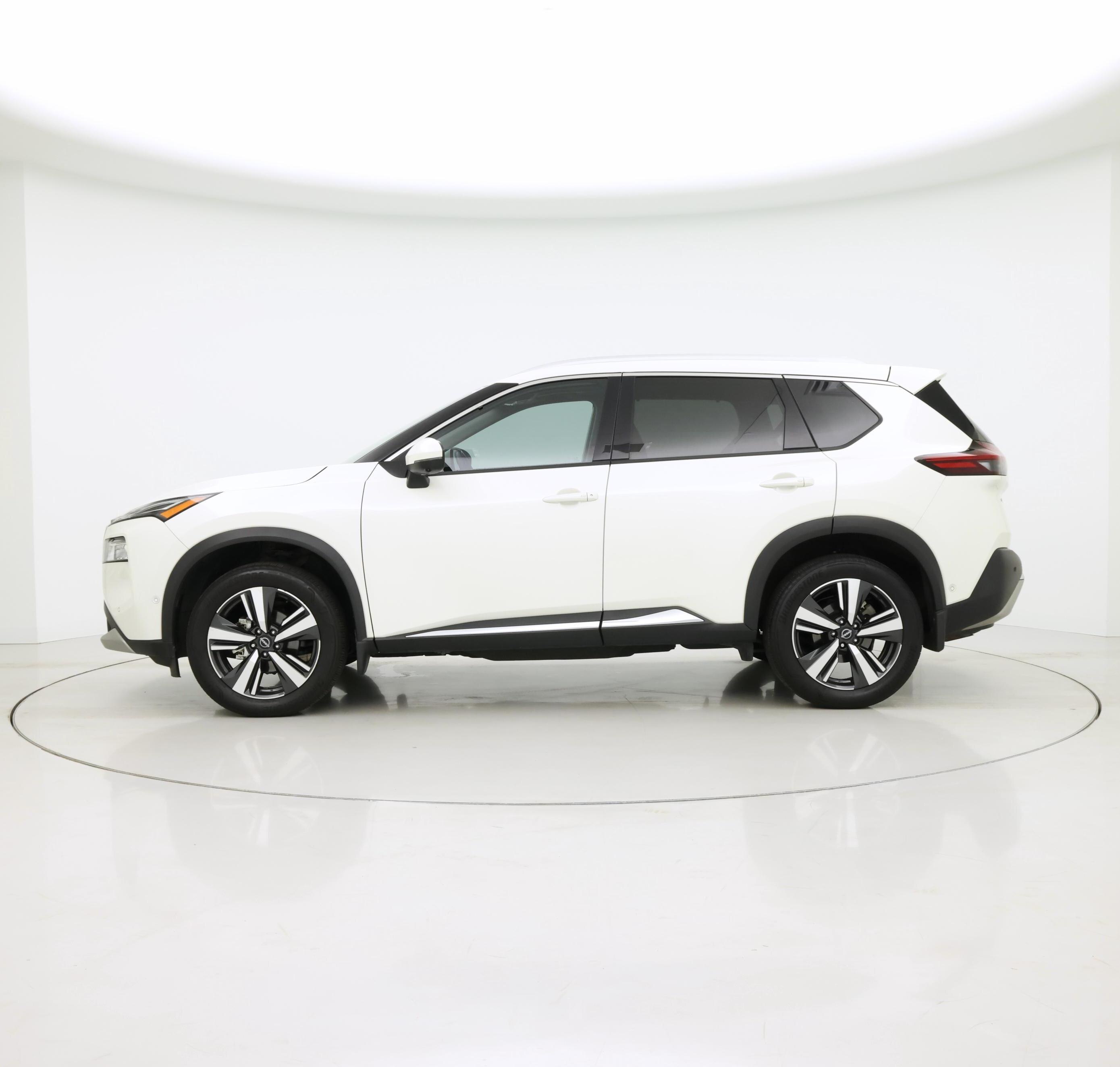 Thumbnail: 2023 Nissan Rogue - 3