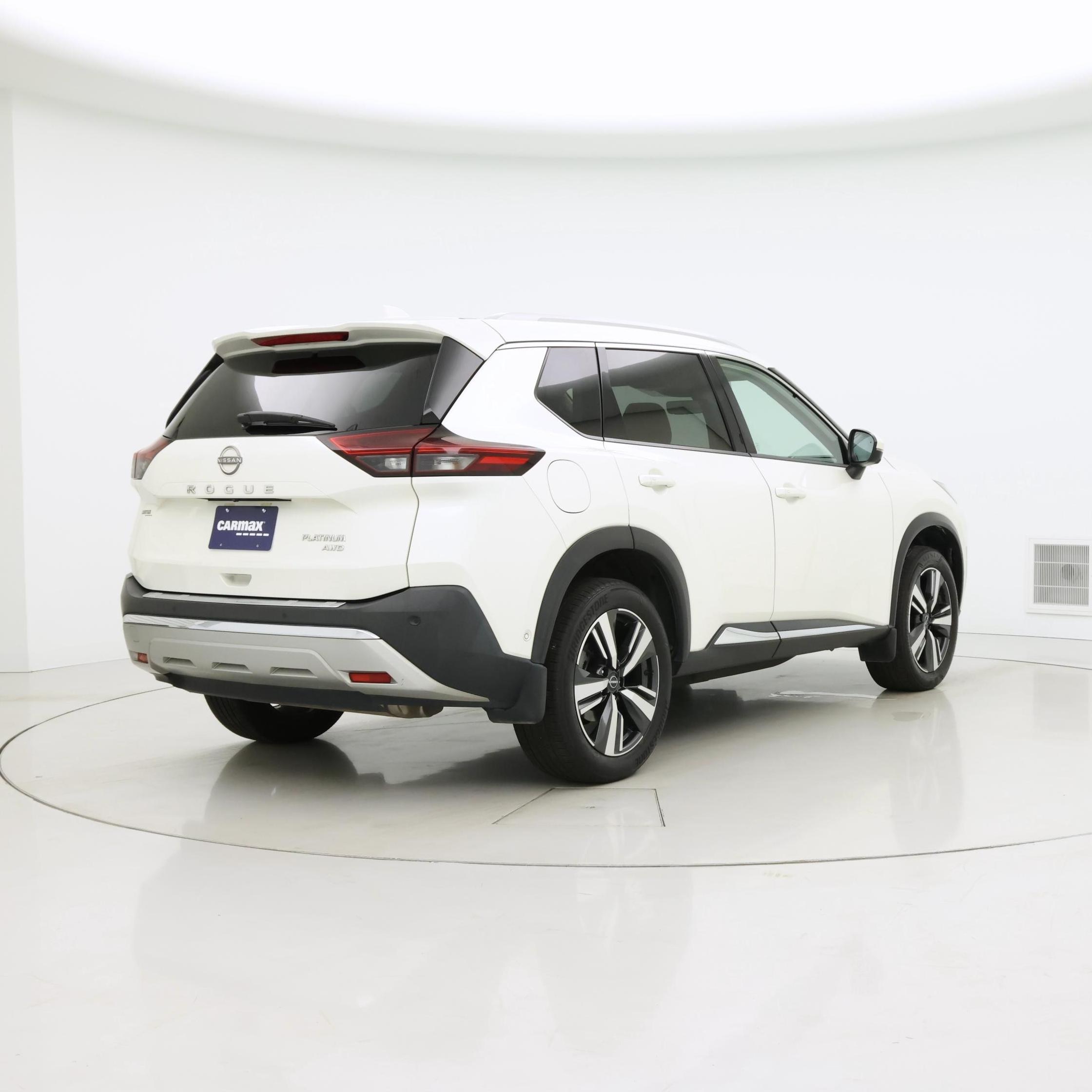 Thumbnail: 2023 Nissan Rogue - 8