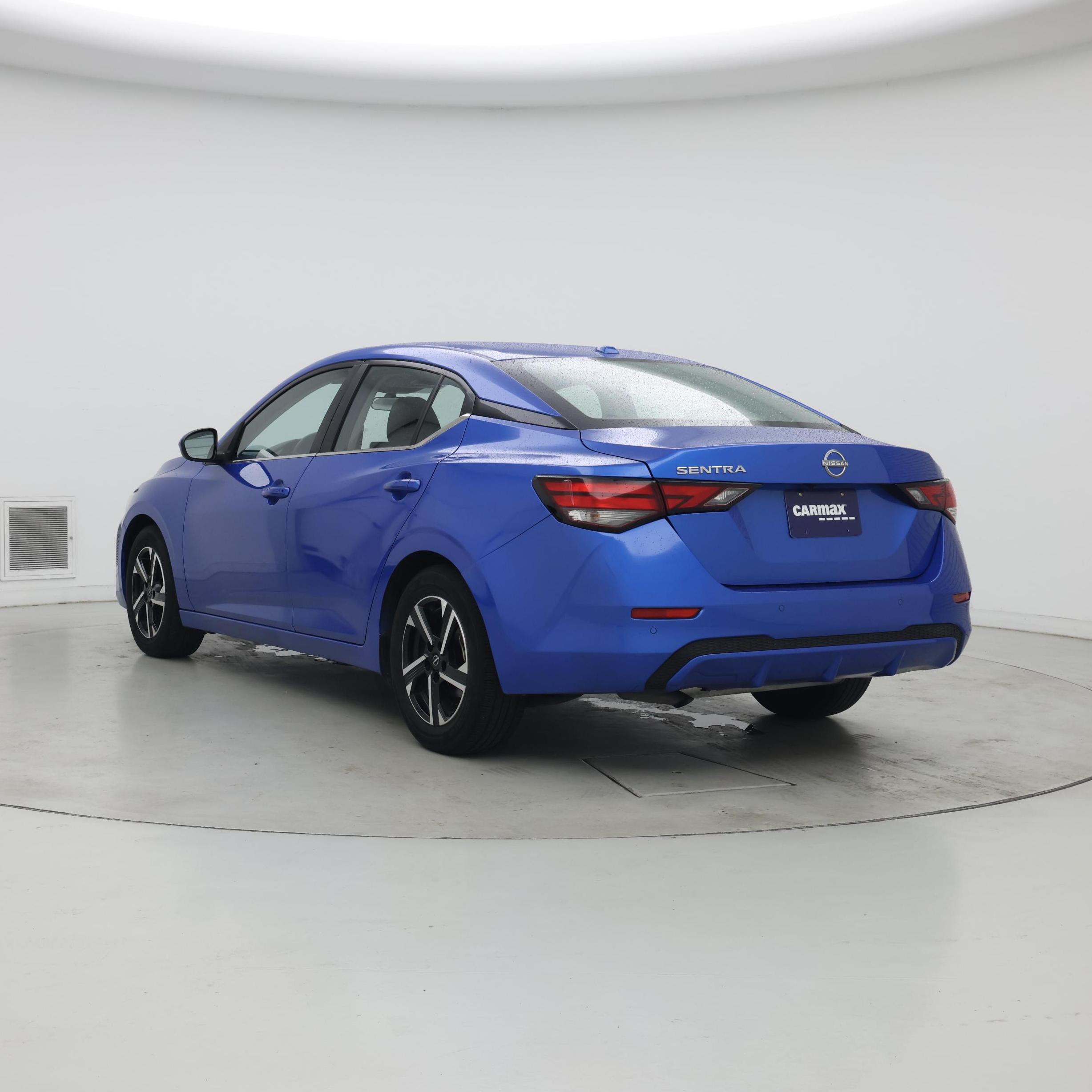 Thumbnail: 2025 Nissan Sentra - 2
