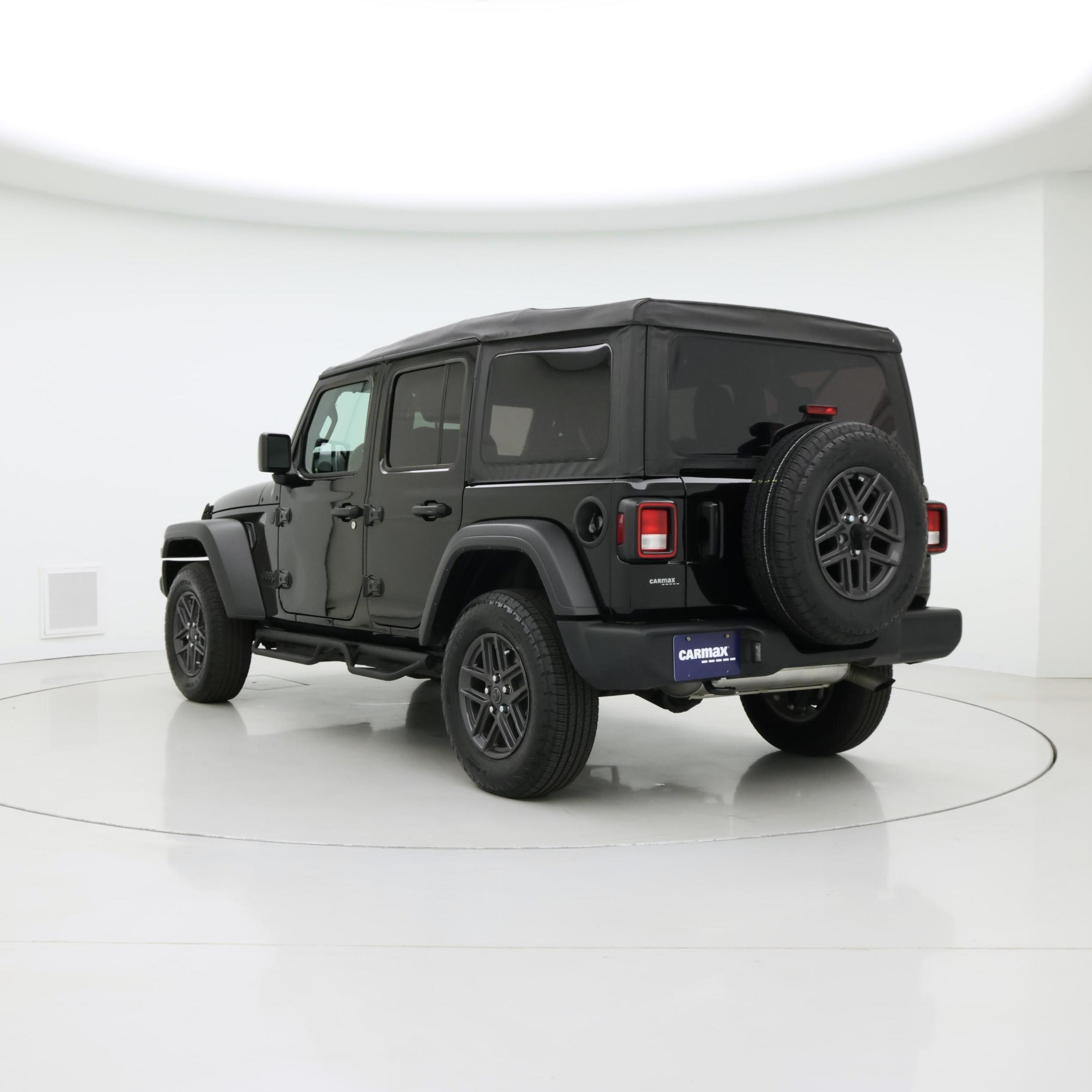 Thumbnail: 2025 Jeep Wrangler - 2