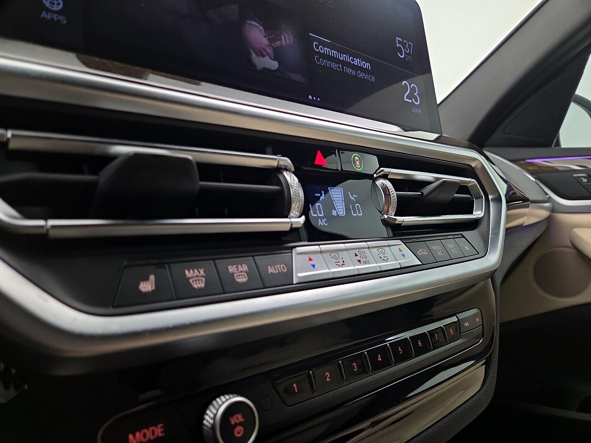 Thumbnail: 2024 BMW X3 - 17