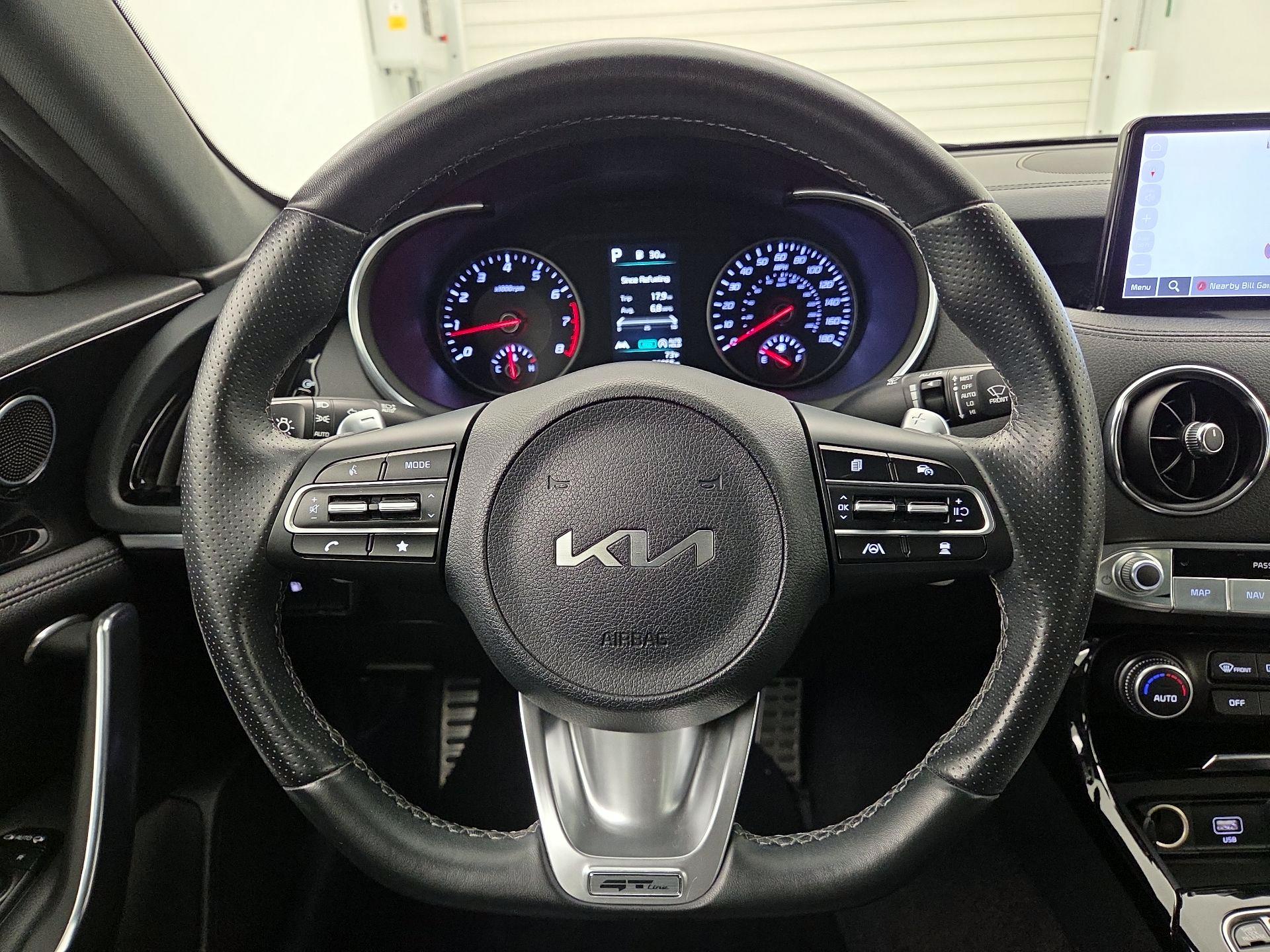 Thumbnail: 2023 Kia Stinger - 10