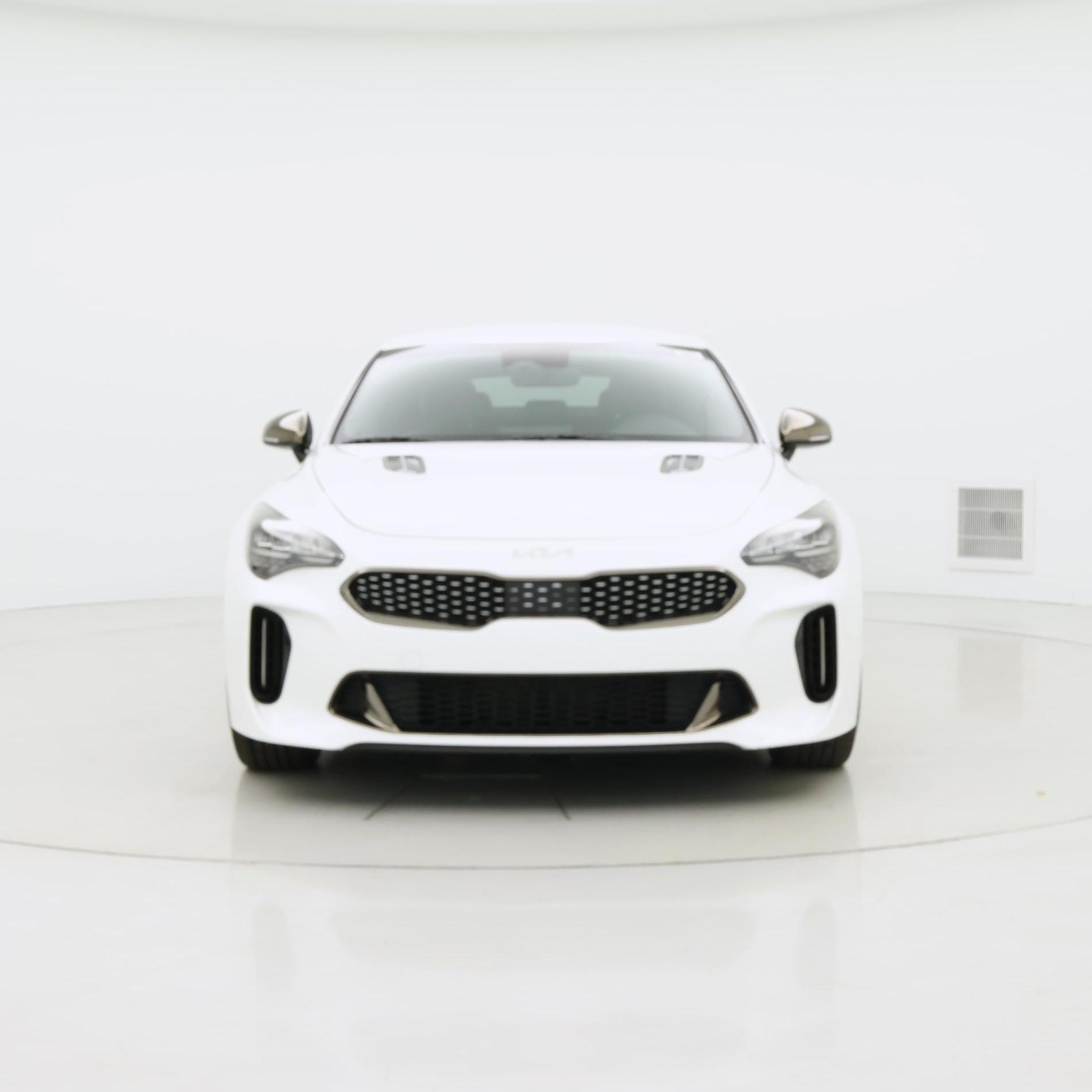 Thumbnail: 2023 Kia Stinger - 5