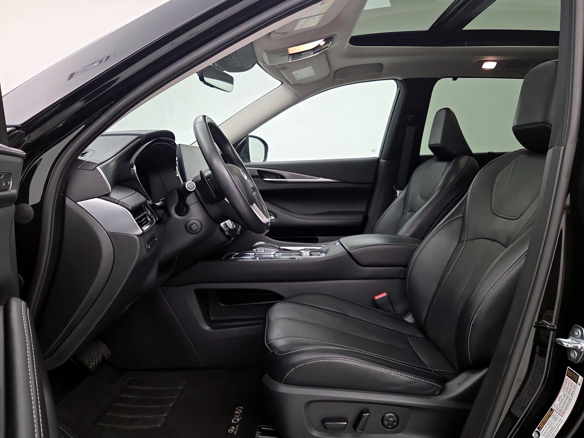 Thumbnail: 2023 INFINITI QX60 - 11