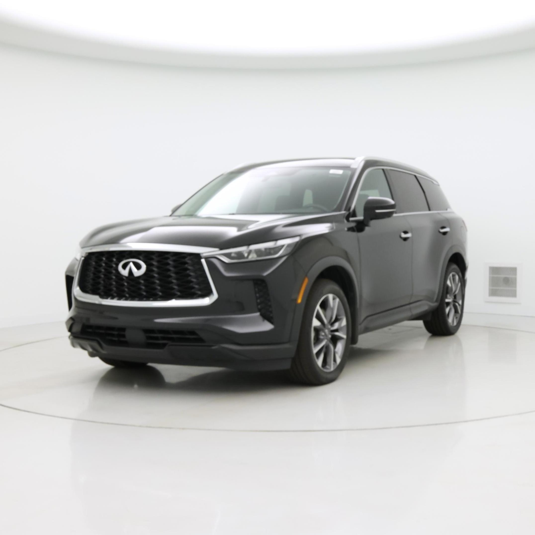 Thumbnail: 2023 INFINITI QX60 - 4