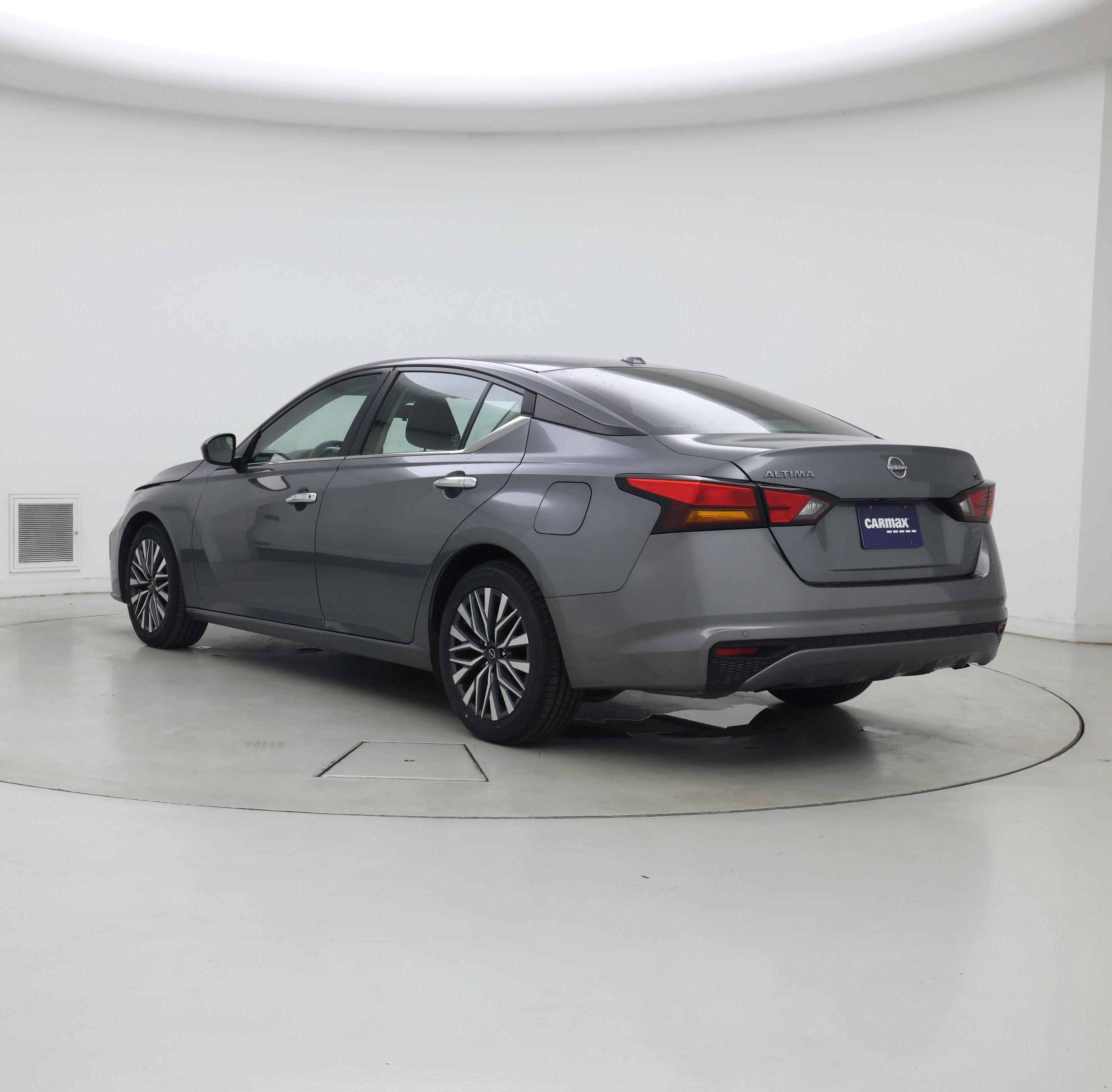 Thumbnail: 2023 Nissan Altima - 2