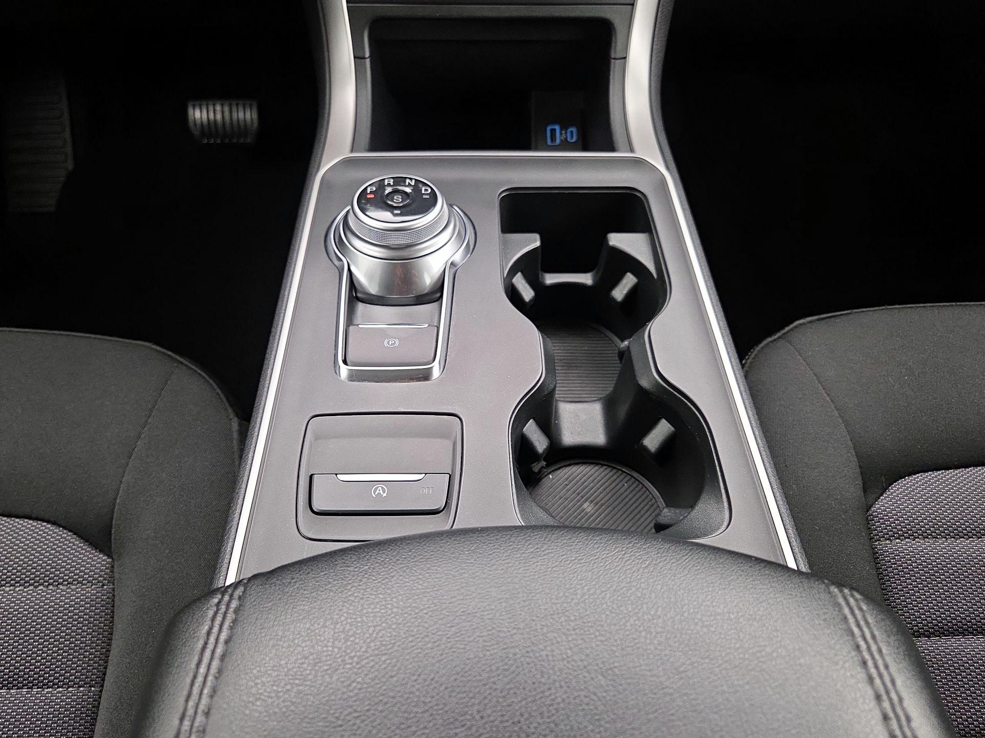 Thumbnail: 2024 Ford Edge - 17