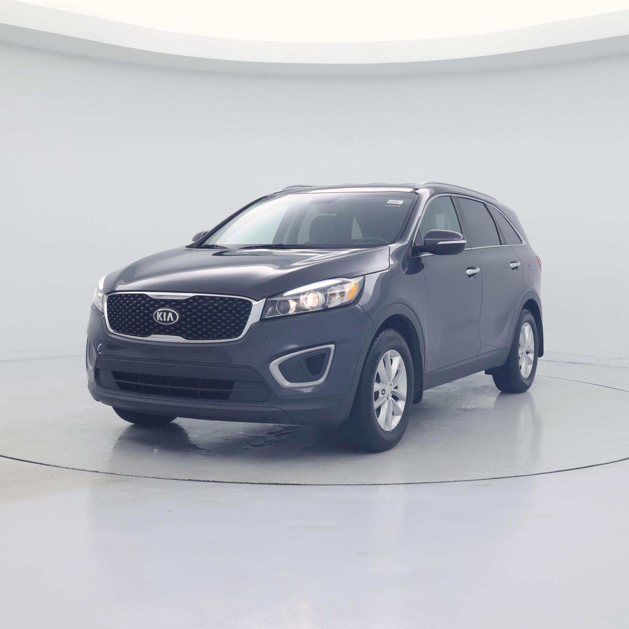 Thumbnail: 2017 Kia Sorento - 4