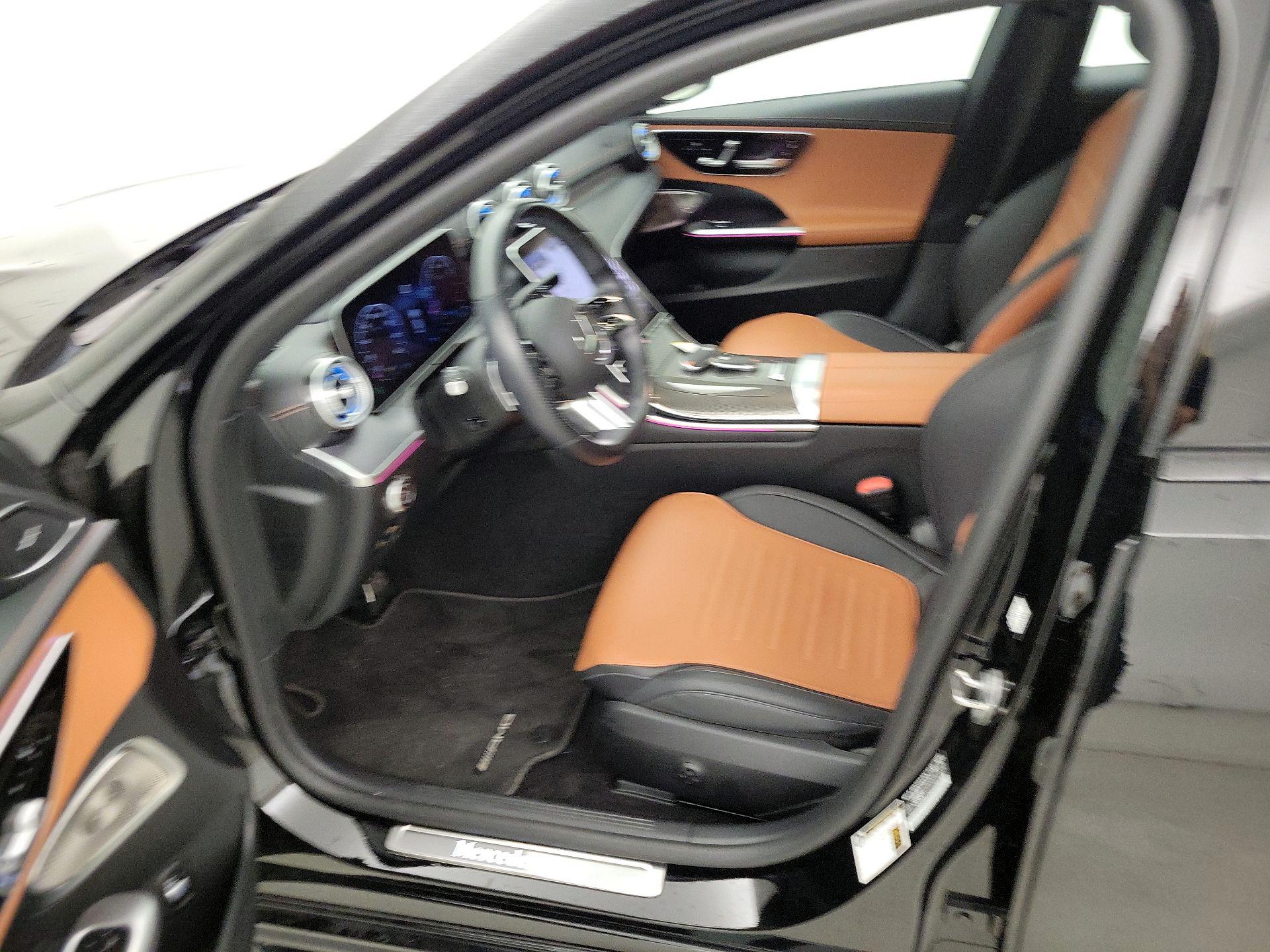 Thumbnail: 2022 Mercedes-Benz C-Class - 11