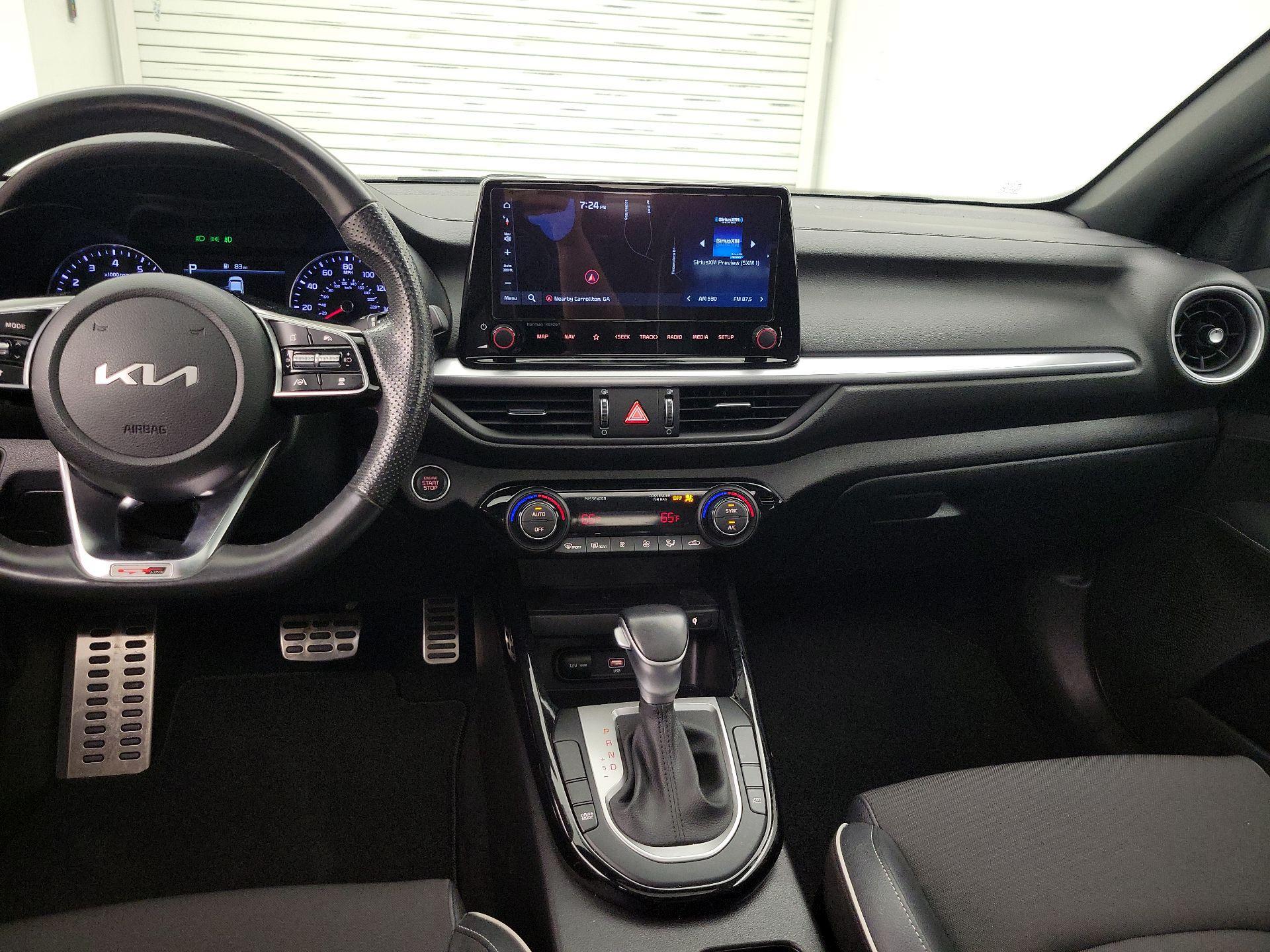 Thumbnail: 2023 Kia Forte - 9