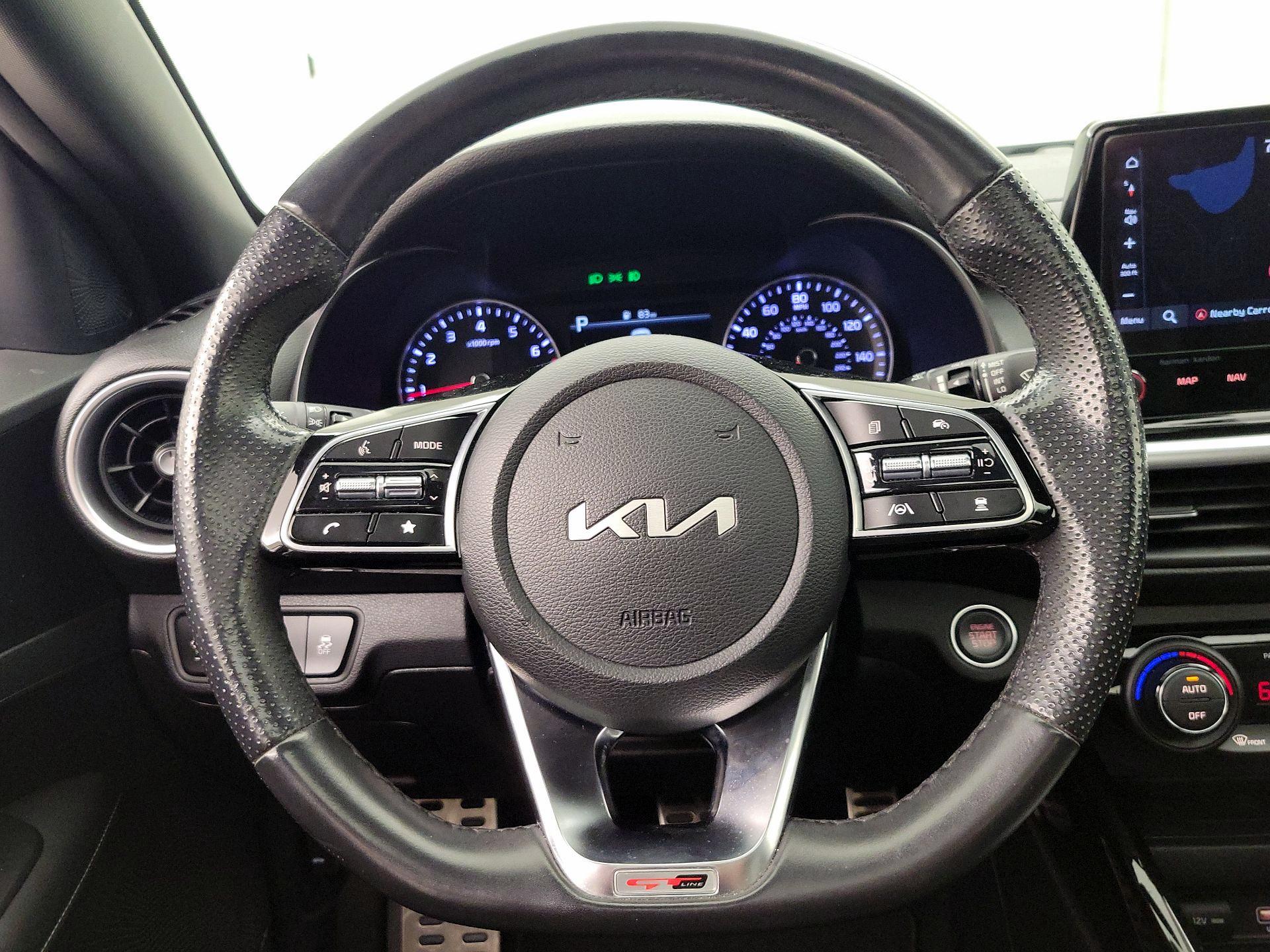 Thumbnail: 2023 Kia Forte - 10