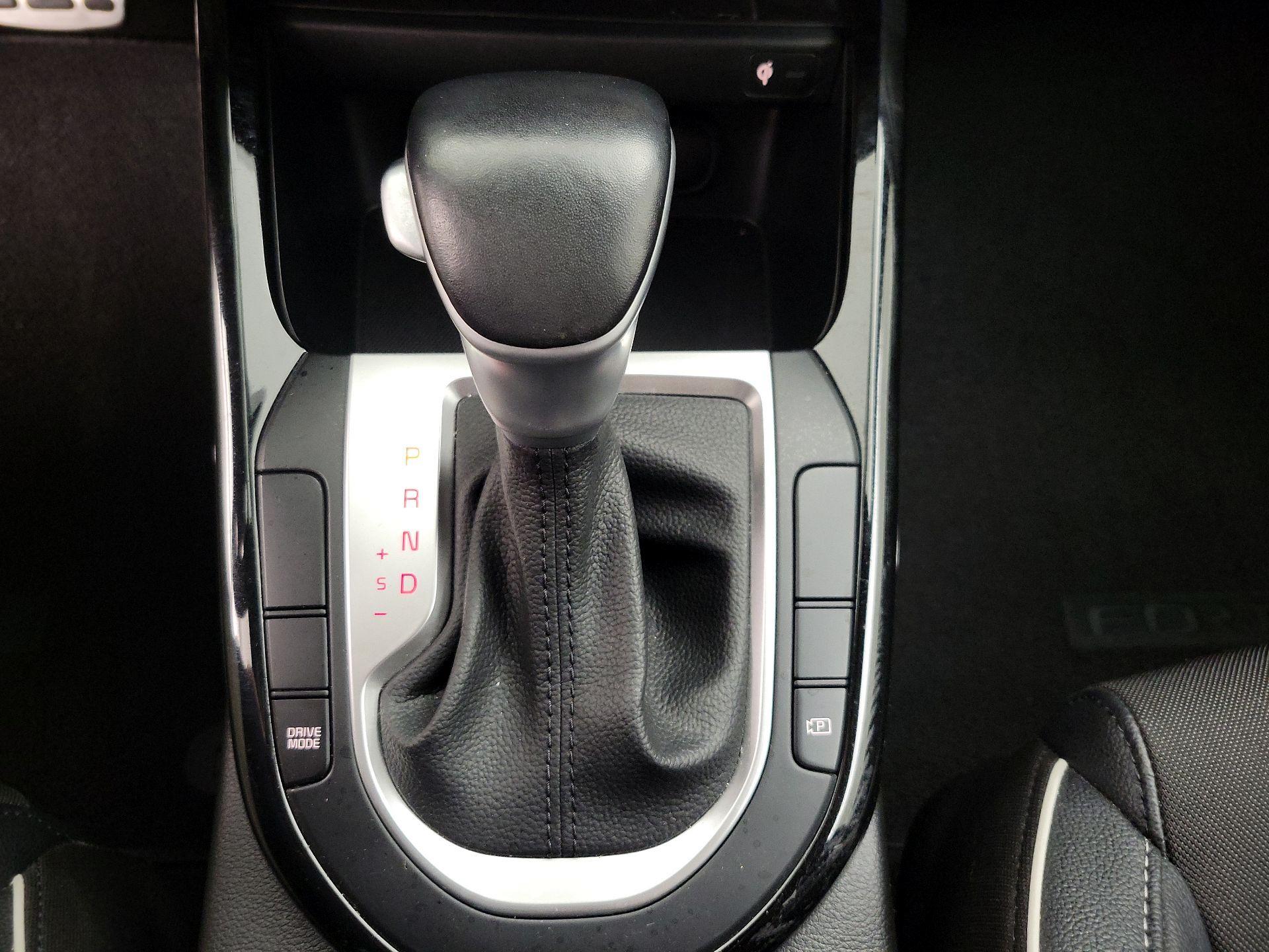 Thumbnail: 2023 Kia Forte - 18