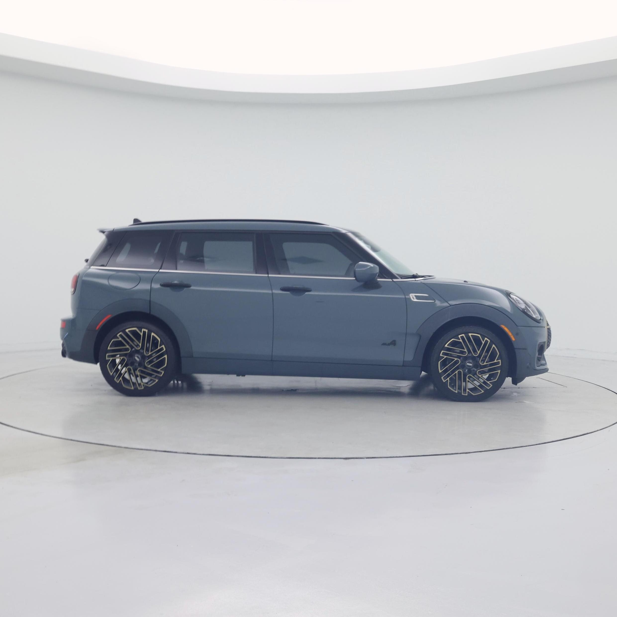 Thumbnail: 2024 MINI Cooper Clubman - 7
