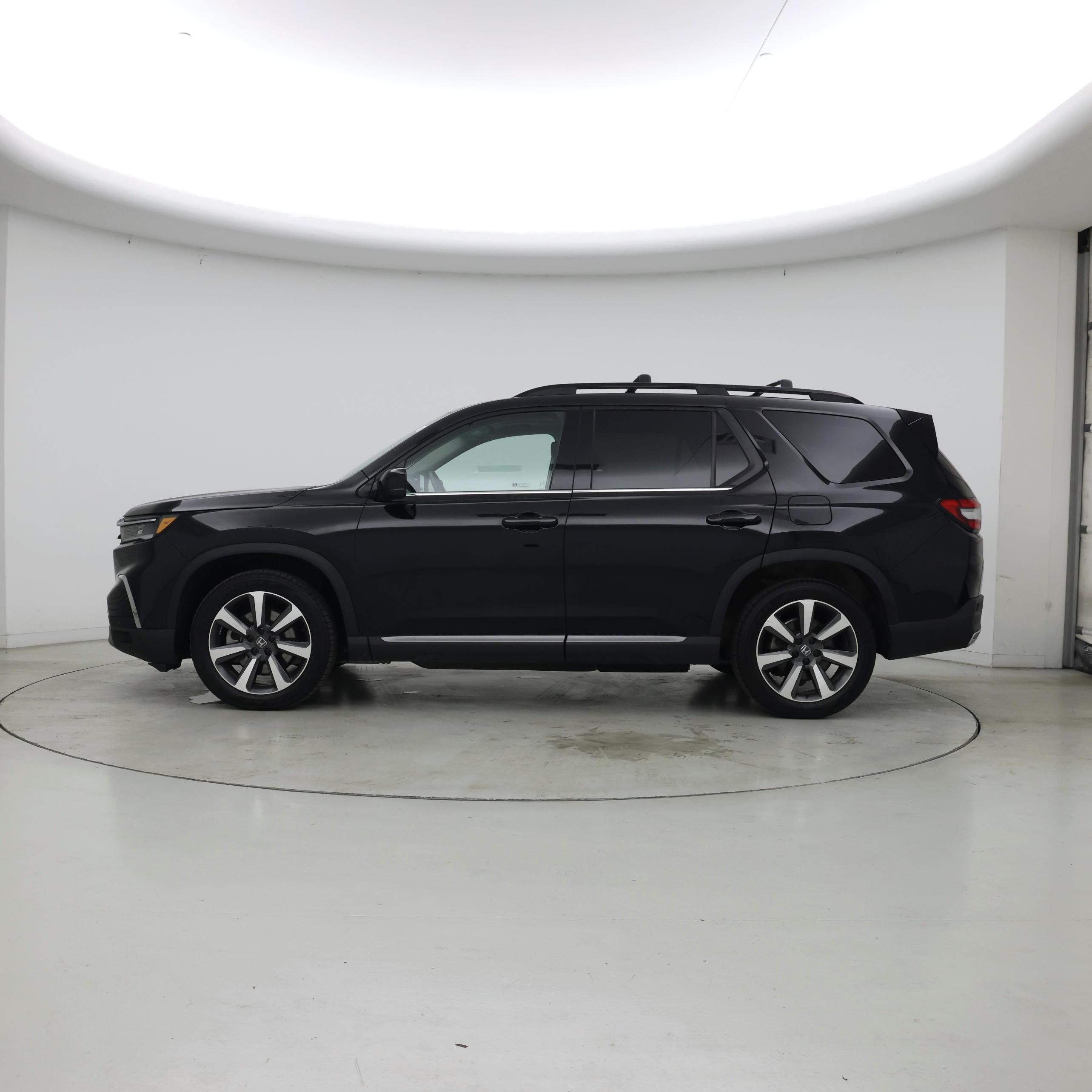 Thumbnail: 2025 Honda Pilot - 3