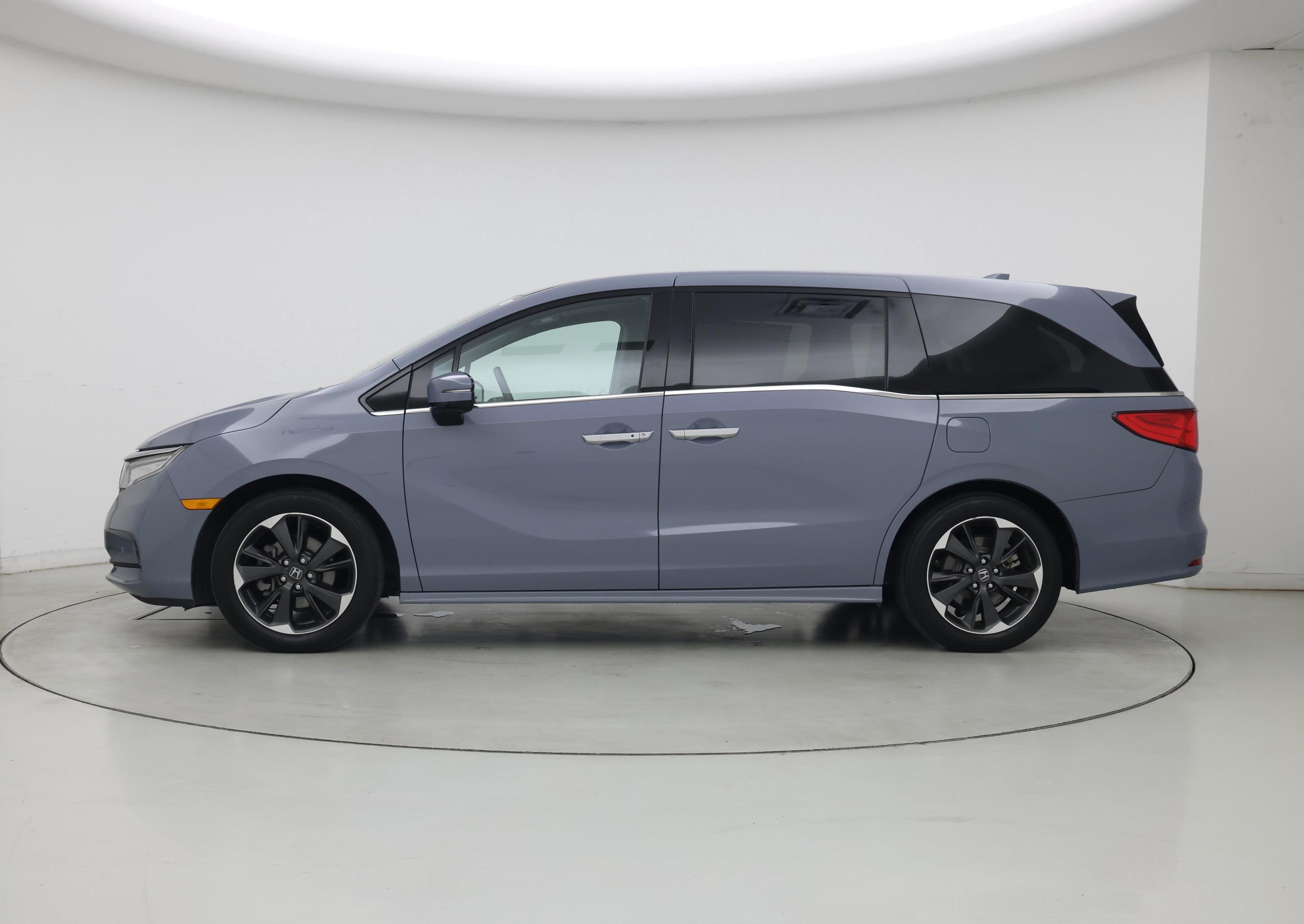 Thumbnail: 2023 Honda Odyssey - 3