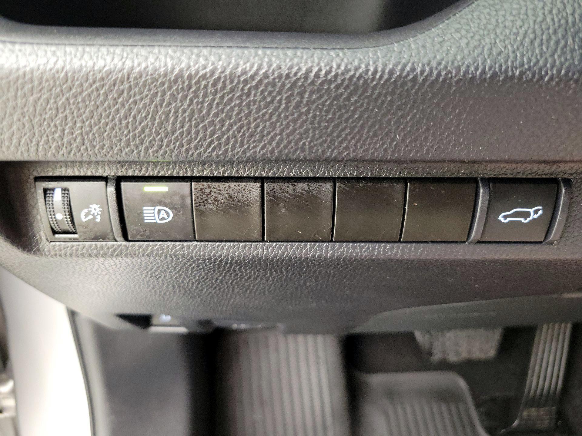 Thumbnail: 2024 Toyota RAV4 - 13