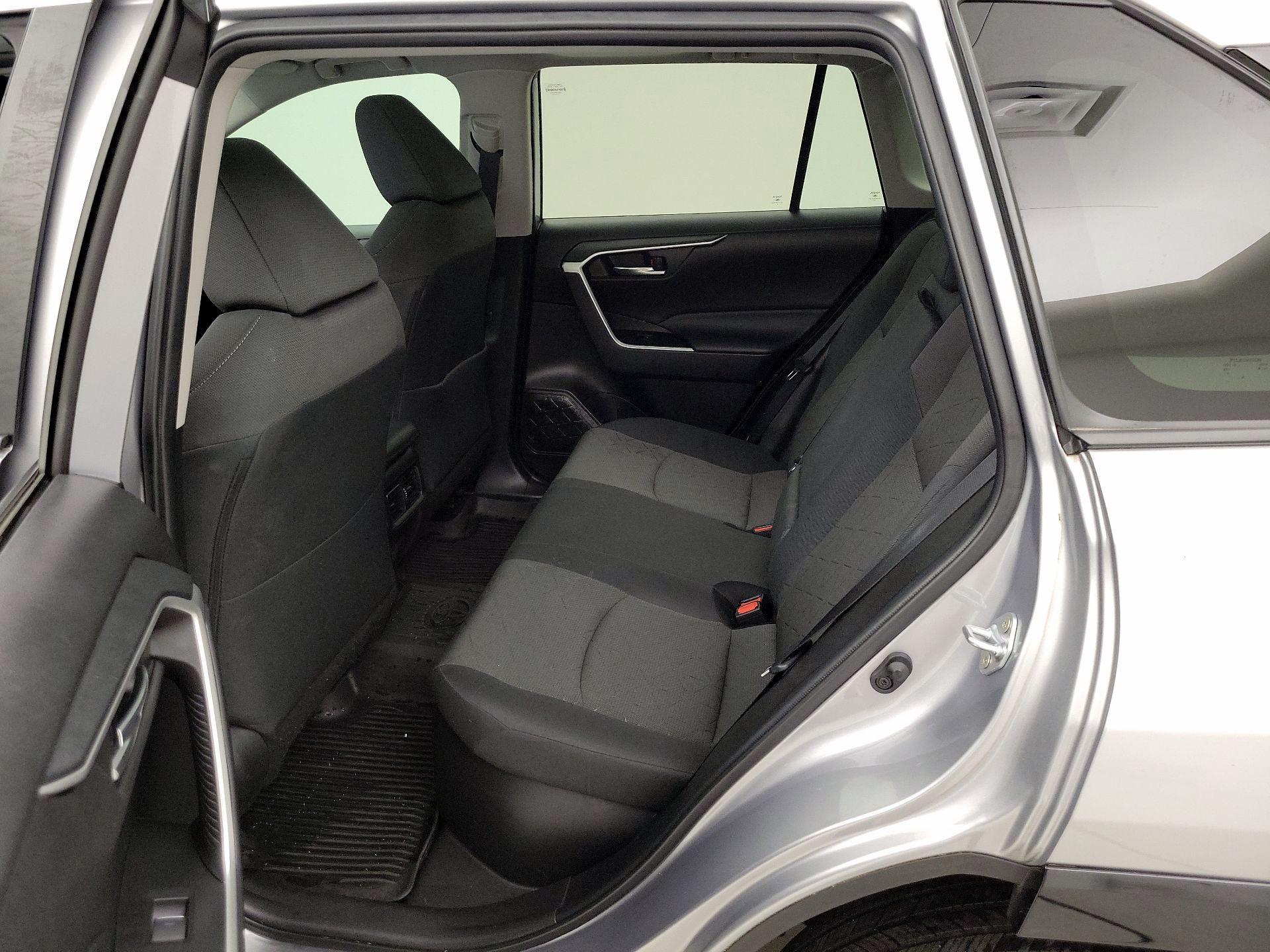 Thumbnail: 2024 Toyota RAV4 - 20